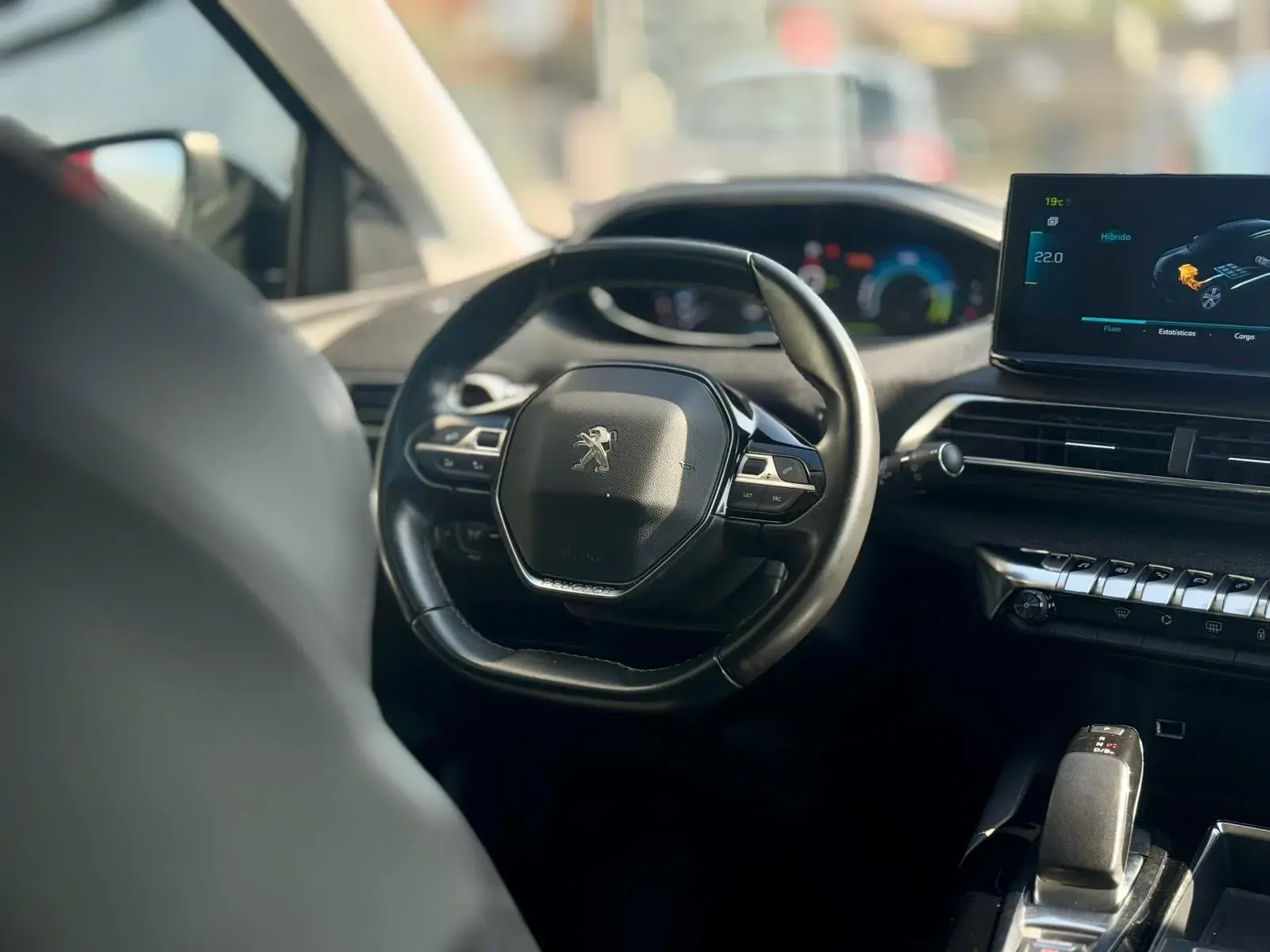 Peugeot 3008 4 Hybrid High Power 22