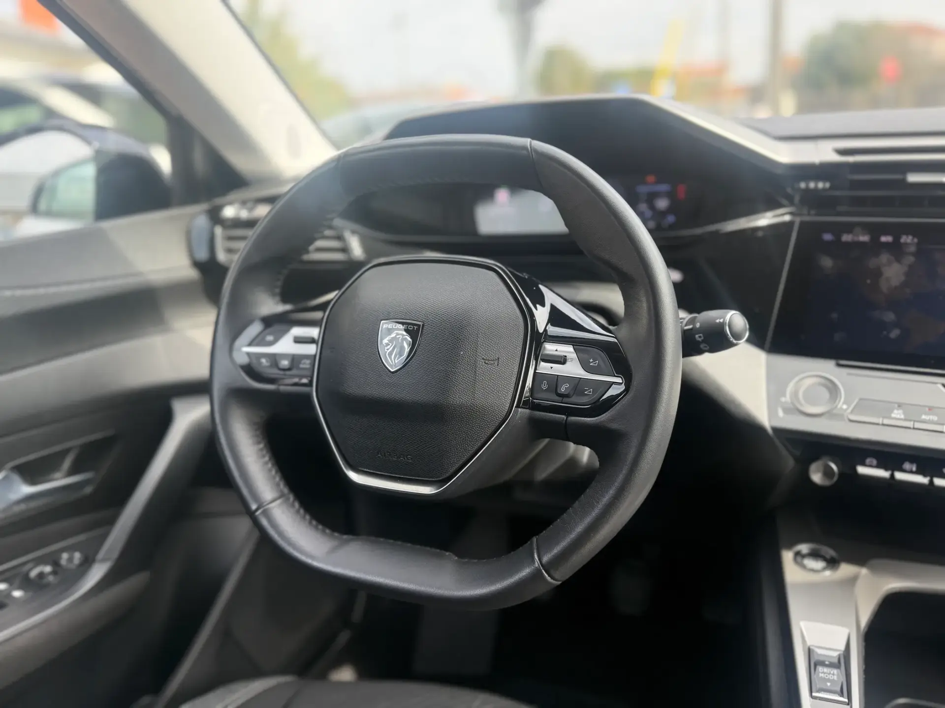 Peugeot 308 1.5 BlueHDi Allure Pack 12