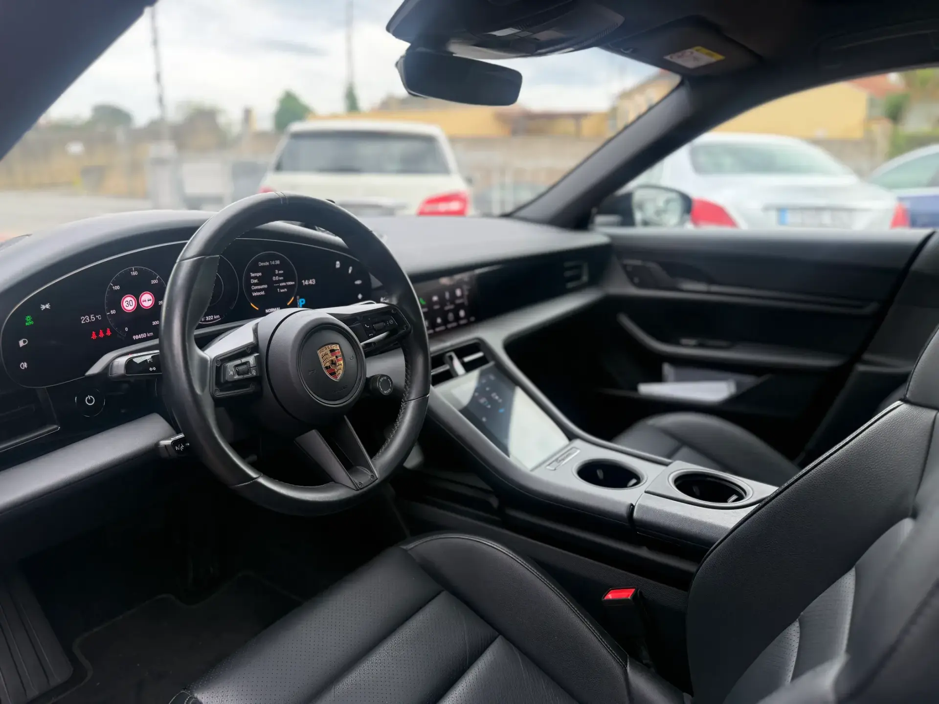 Porsche Taycan Sport Turismo ST 4S 8