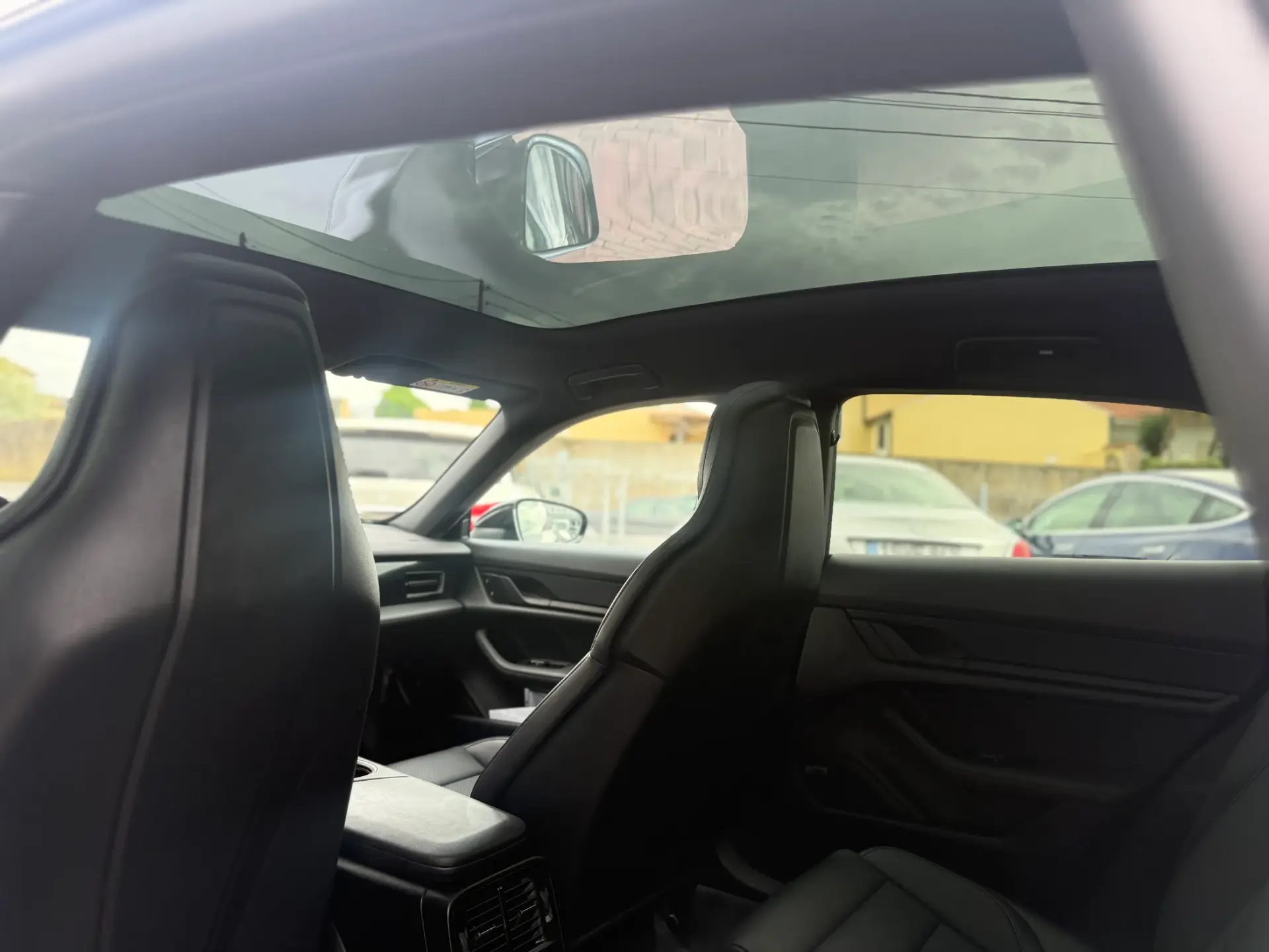 Porsche Taycan Sport Turismo ST 4S 15