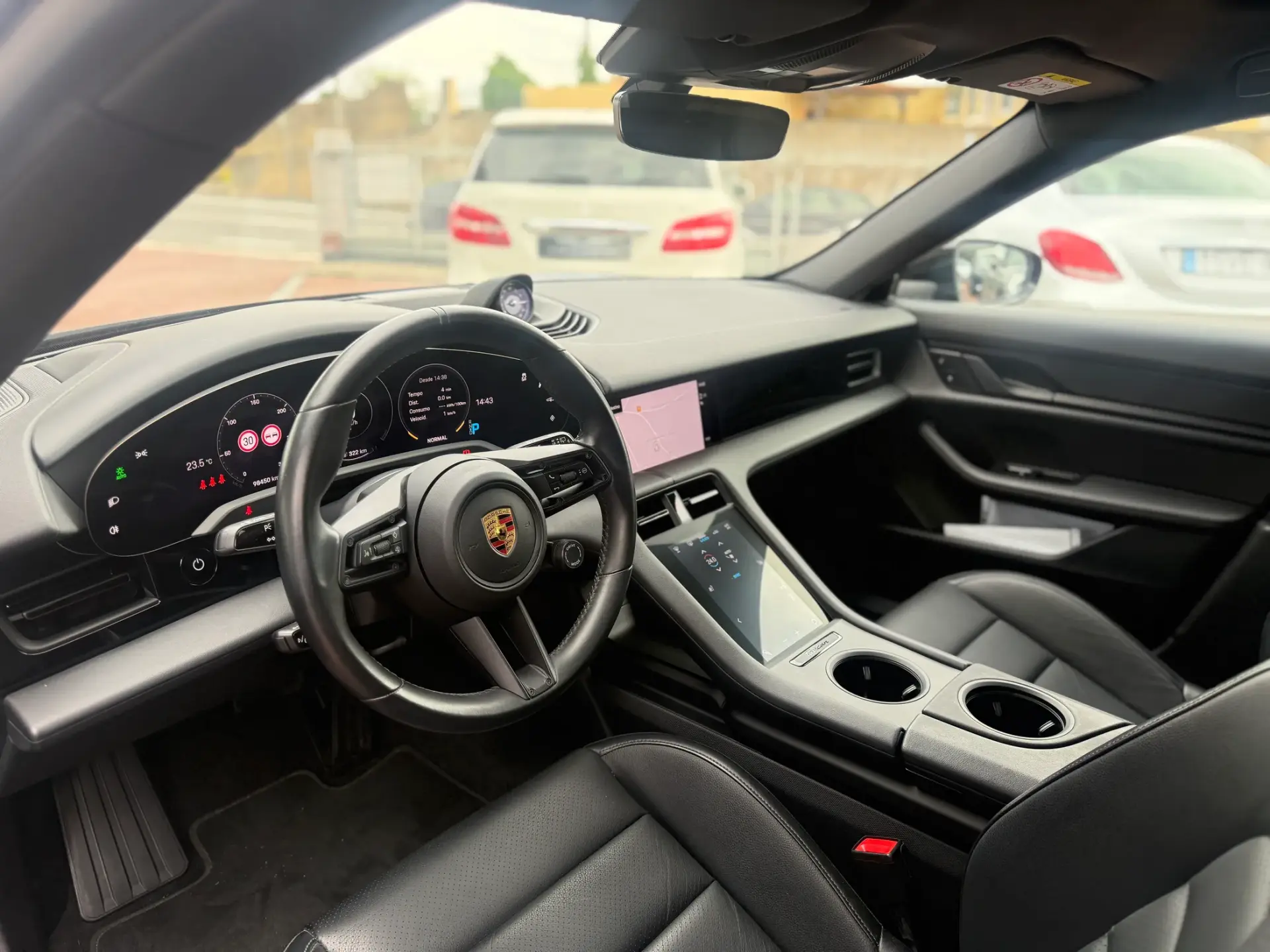 Porsche Taycan Sport Turismo ST 4S 17