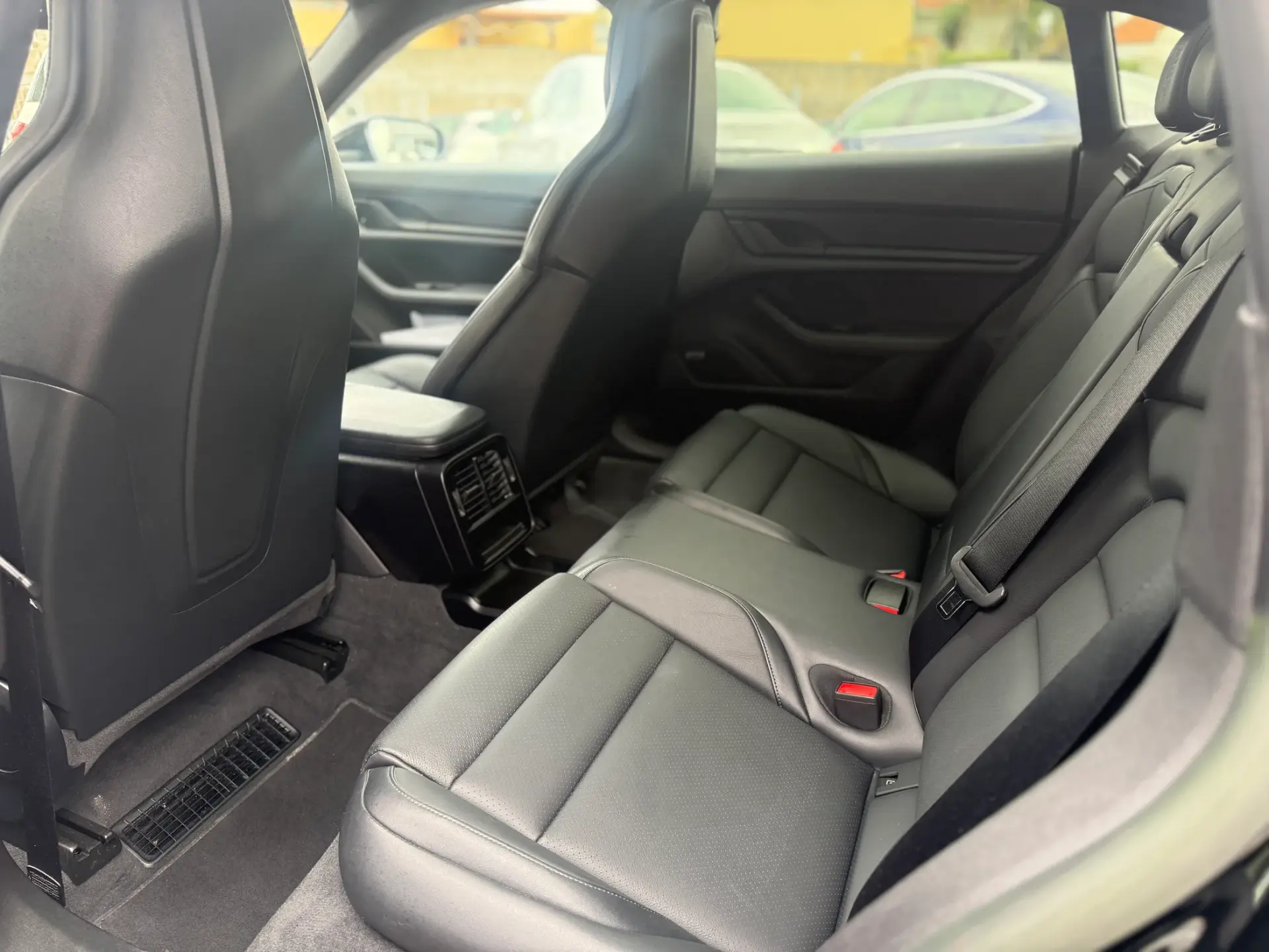 Porsche Taycan Sport Turismo ST 4S 20