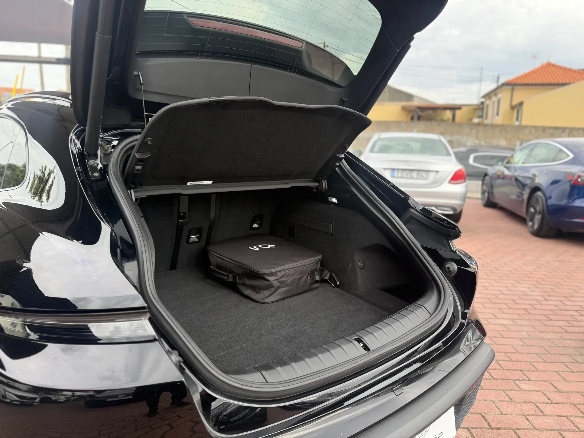 Porsche Taycan Sport Turismo ST 4S 21