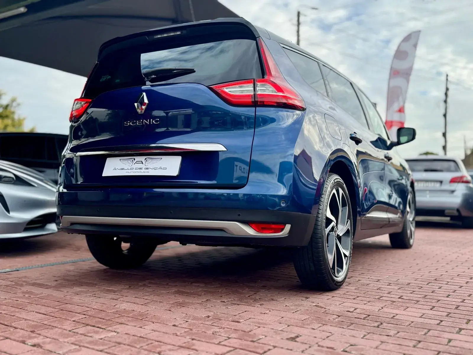 Renault Grand Scénic 1.7 Blue dCi Bose Edition EDC 6