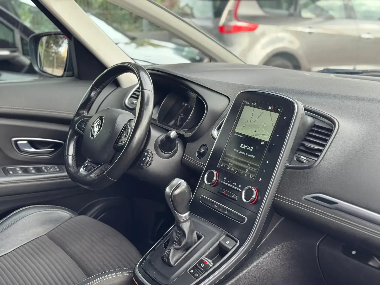 Renault Grand Scénic 1.7 Blue dCi Bose Edition EDC 21