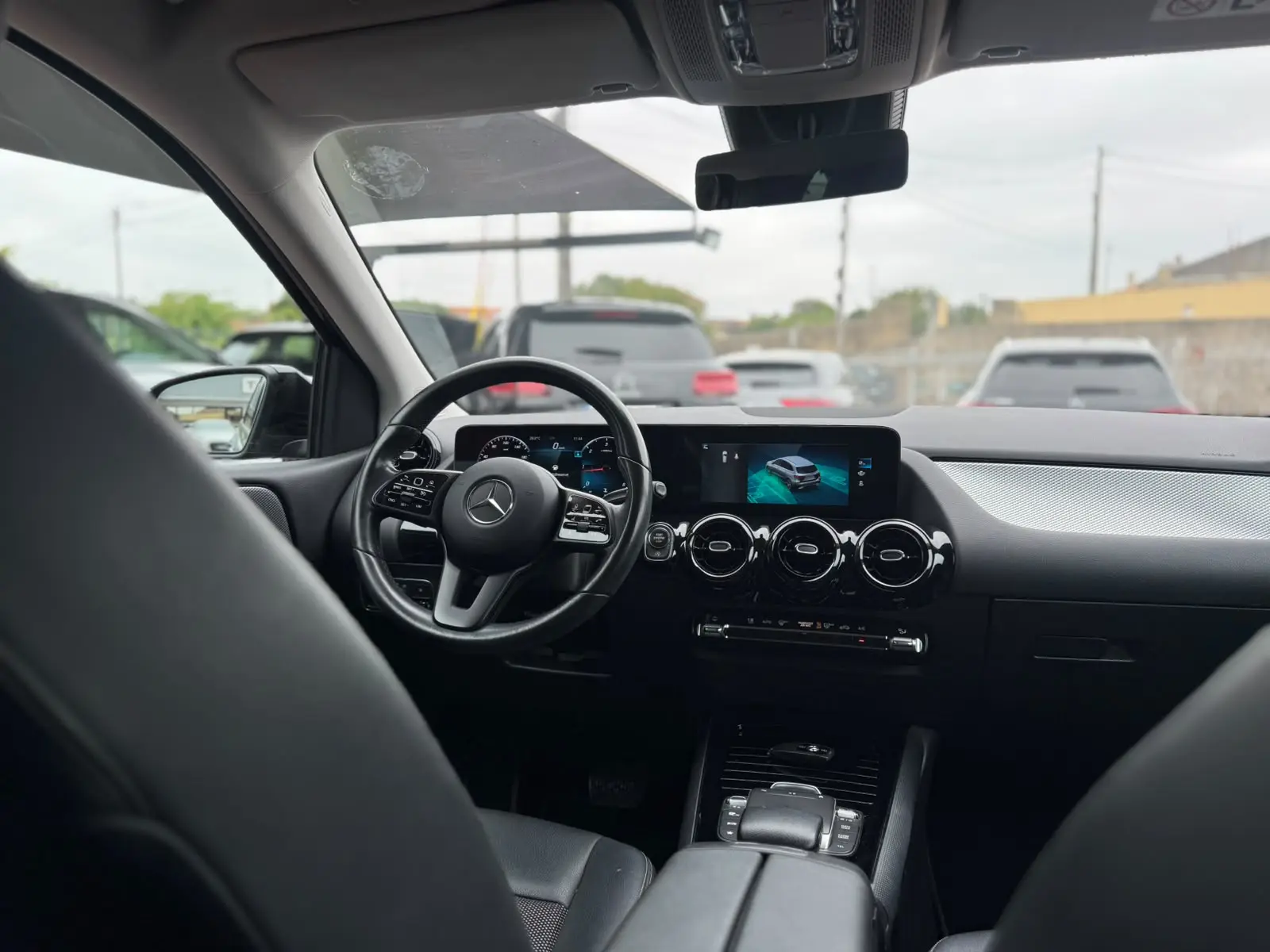 Mercedes-Benz B 200 d 8G-DCT 13