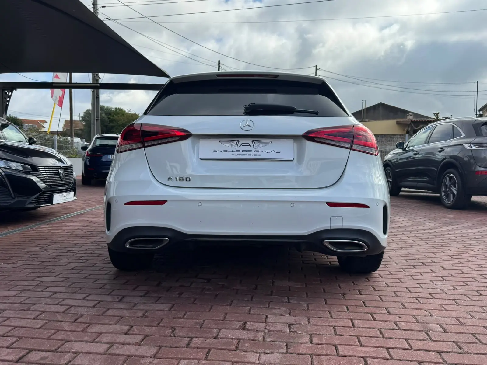 Mercedes-Benz A 180 AMG Line 10