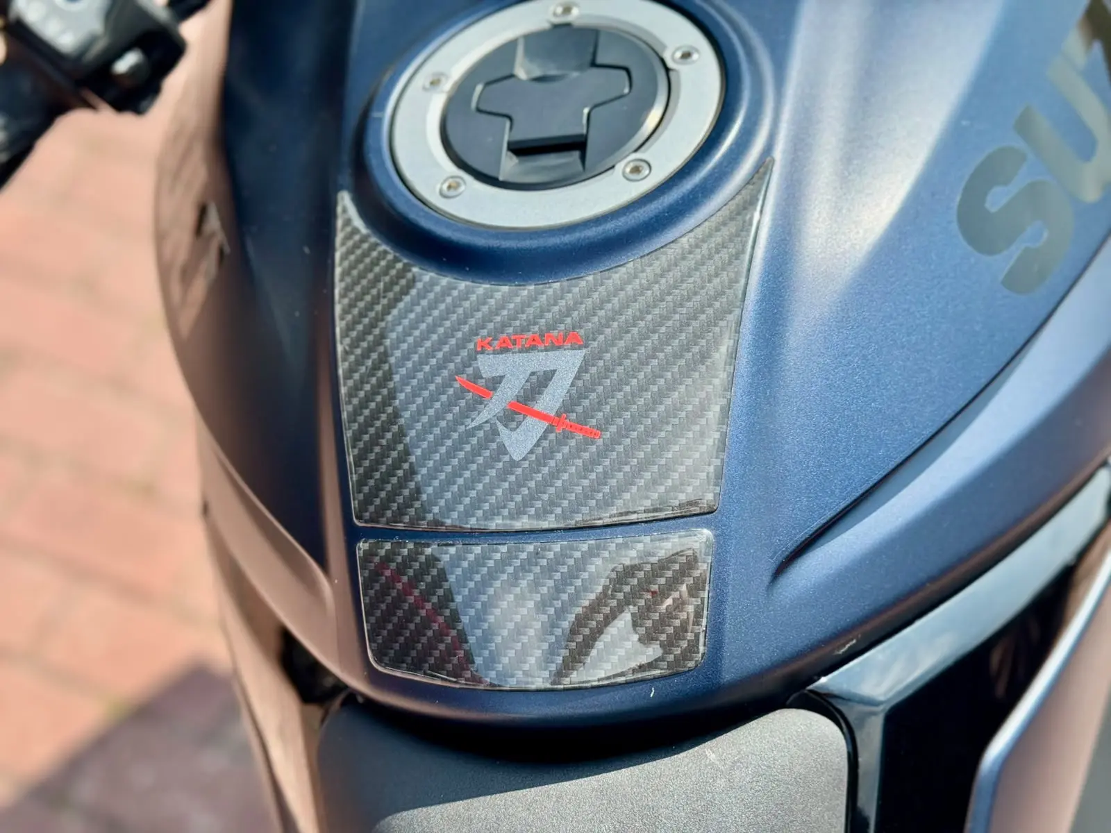 Suzuki Katana Katana neo-retro de alta performance 14