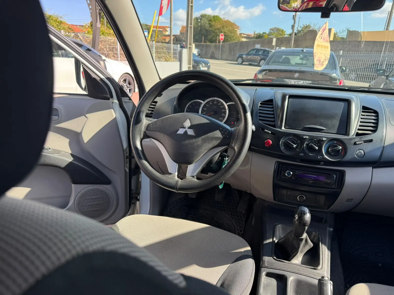Mitsubishi L200 2.5 DI-D CD In.AC Low Rider 2WD 16