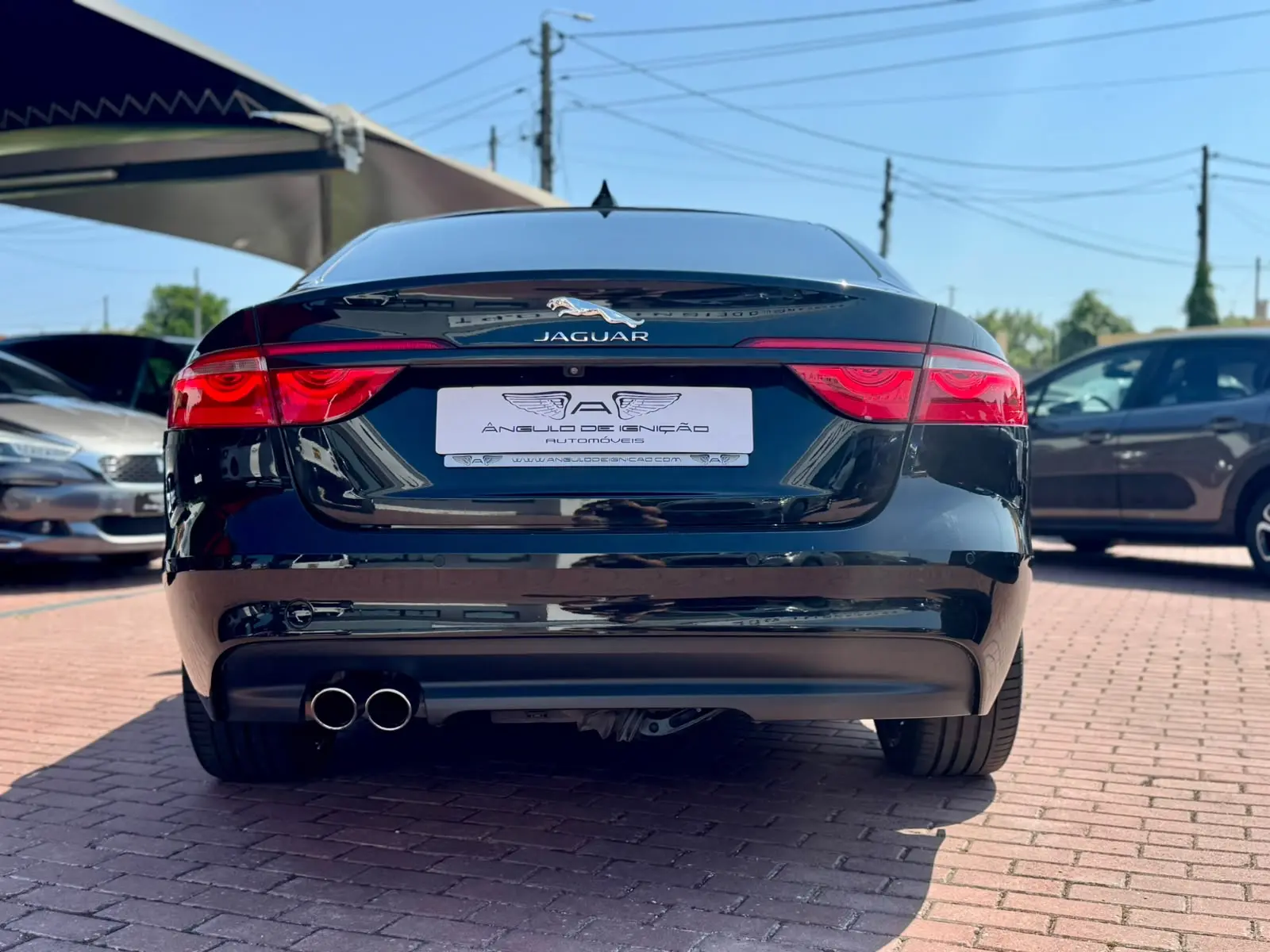 Jaguar XF 20d Aut. R-Sport 8
