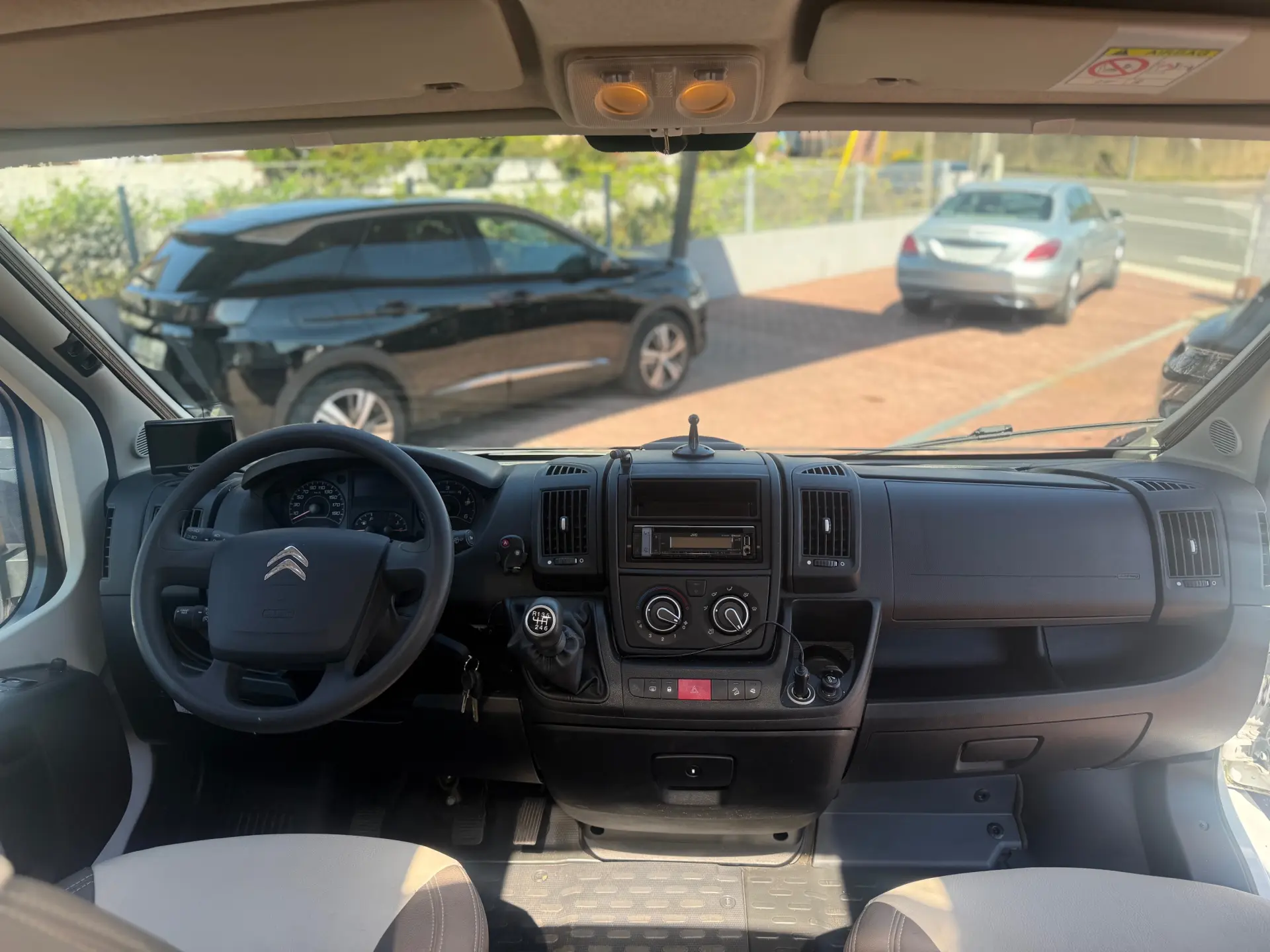 Citroën Jumper 2.2 BlueHDi 35 L4 CD Control 9