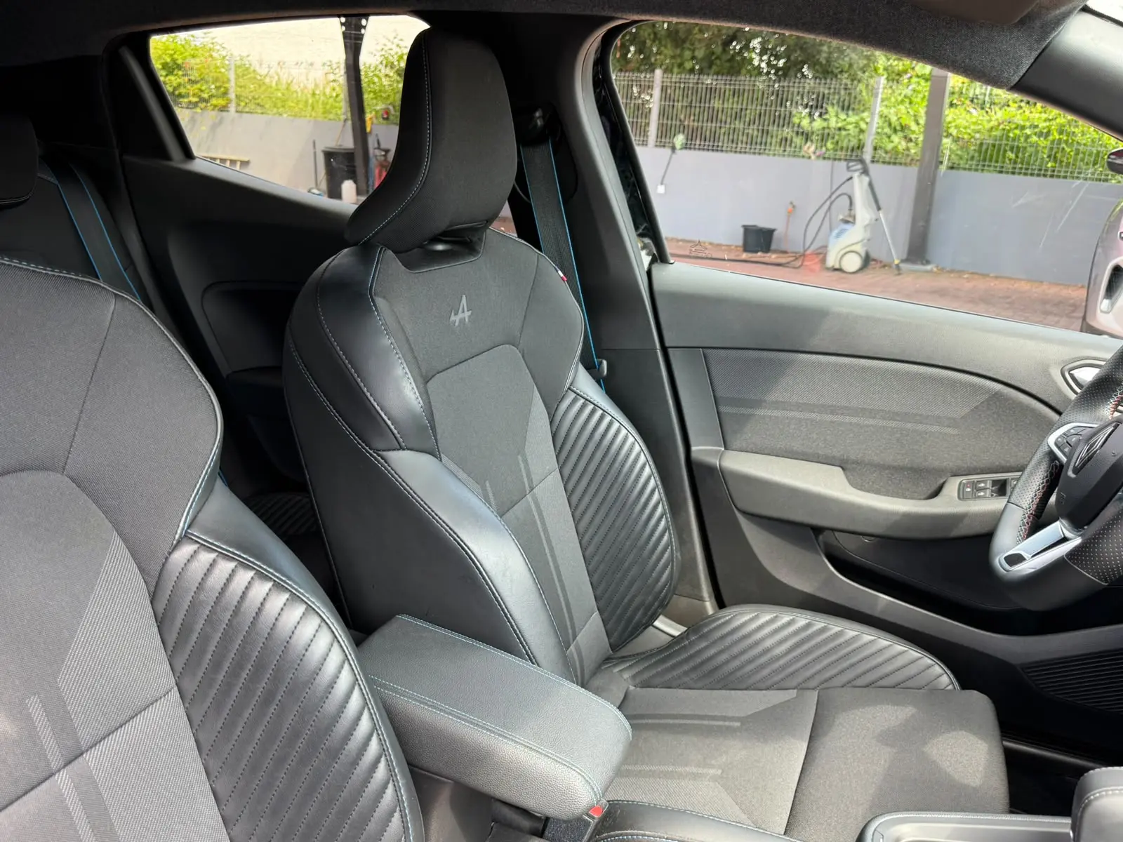 Renault Clio 1.6 E-Tech Full Hybrid Esprit Alpine 22