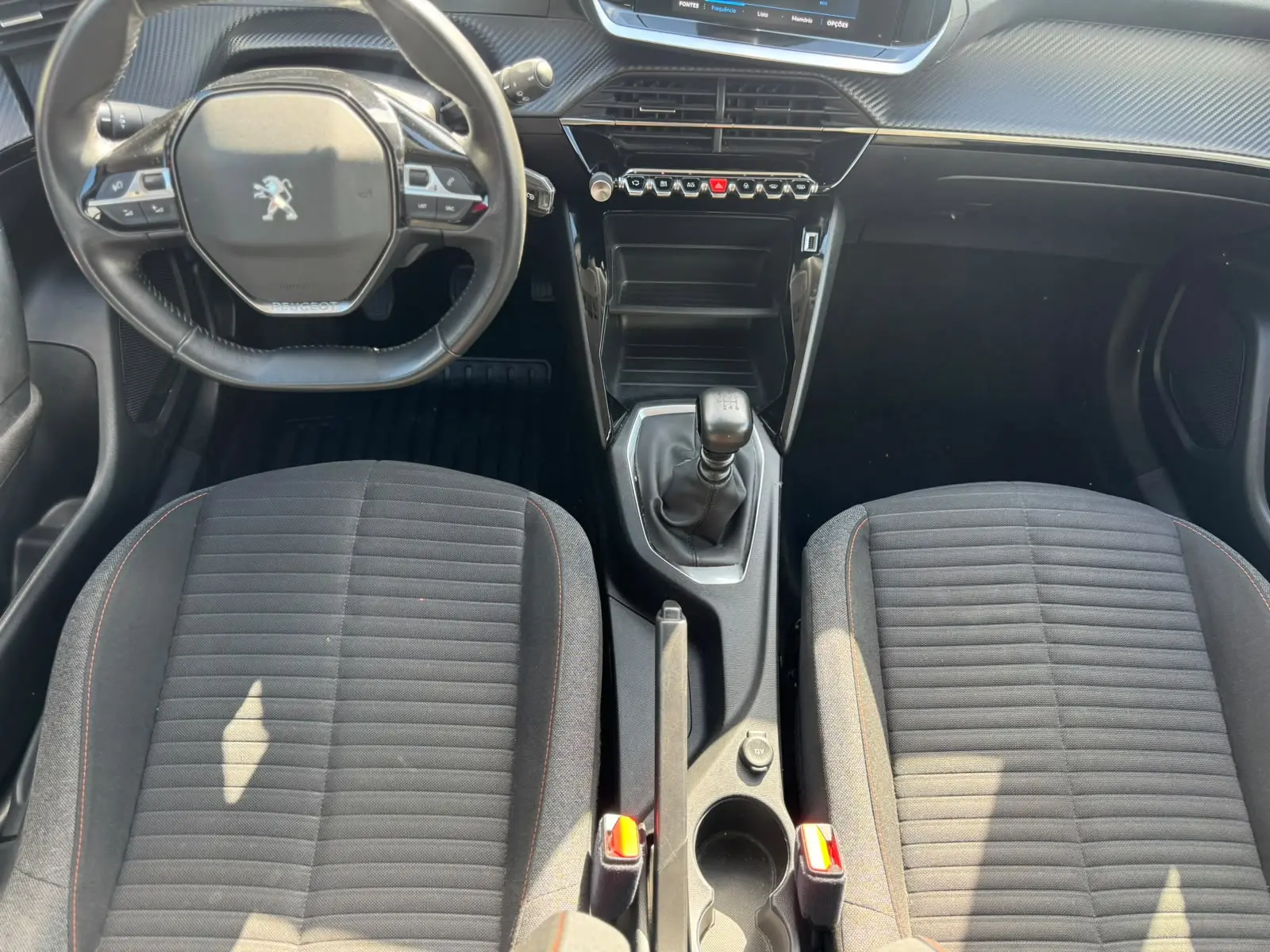 Peugeot 2008 1.5 BlueHDi Active Pack 18