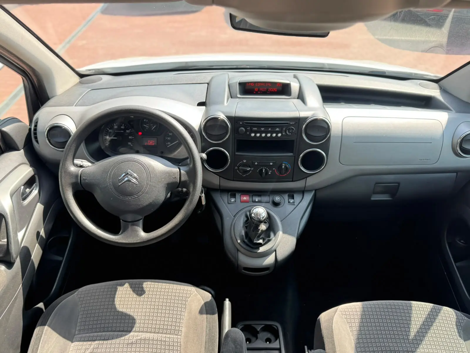 Citroen Berlingo Outro 18