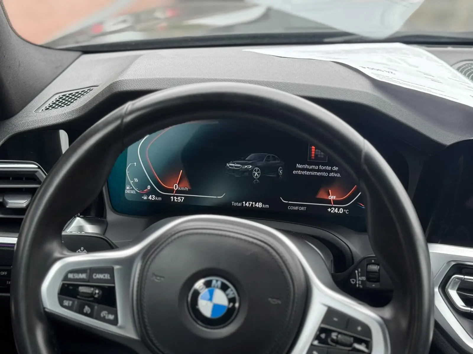 BMW 318 d Pack M 11