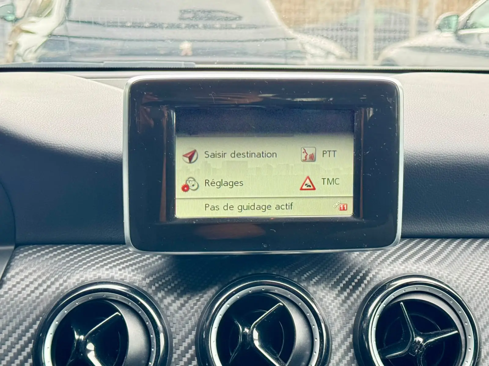 Mercedes-Benz GLA 180 d Style 19