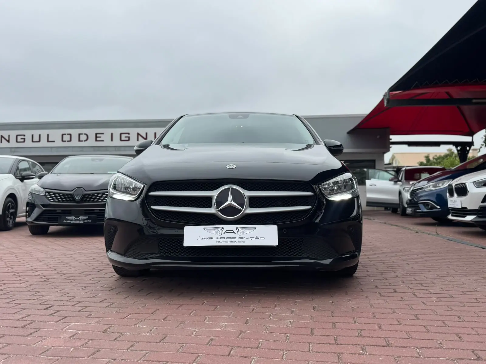 Mercedes-Benz B 200 d 8G-DCT 4