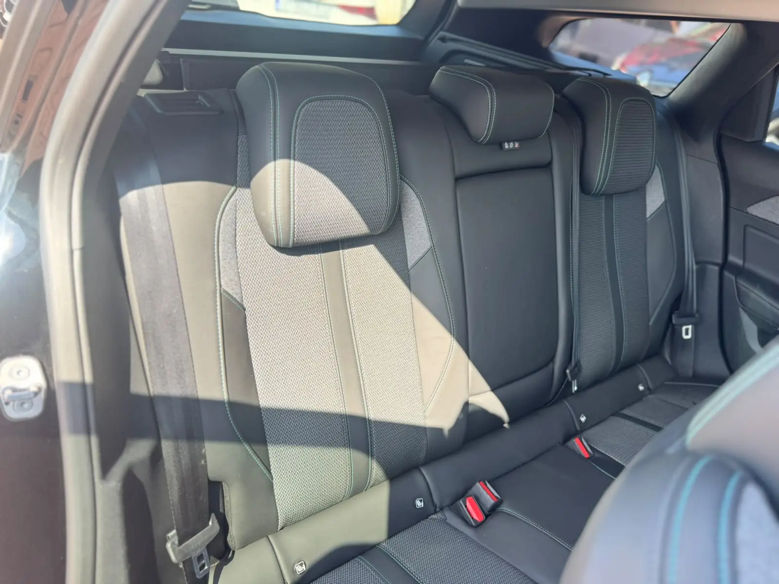 Peugeot 308 SW 1.5 BlueHDi Allure Pack EAT8 13