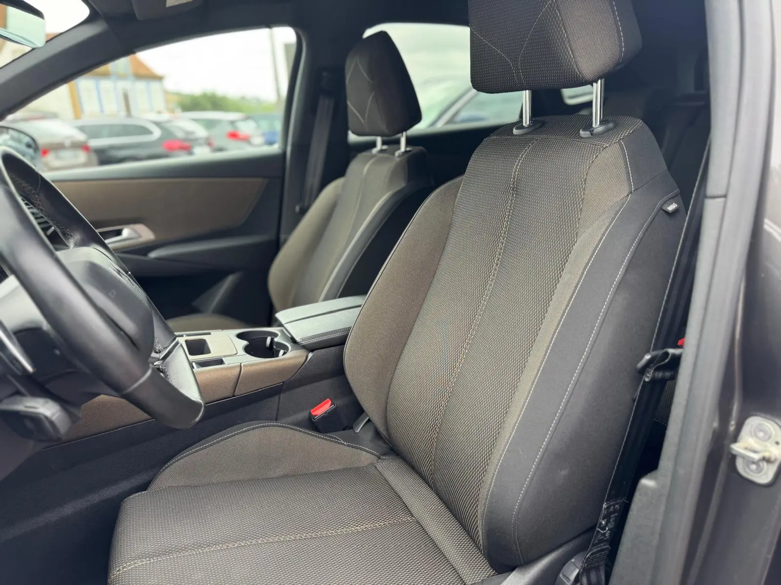 DS DS7 Crossback 1.5 BlueHDi So Chic EAT8 19