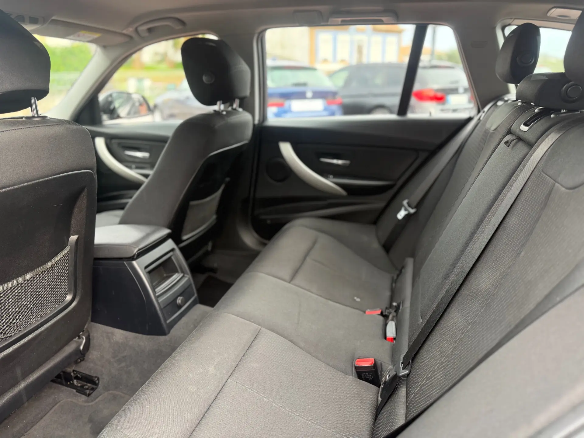 BMW 320 Eficient Dynamics Auto 19