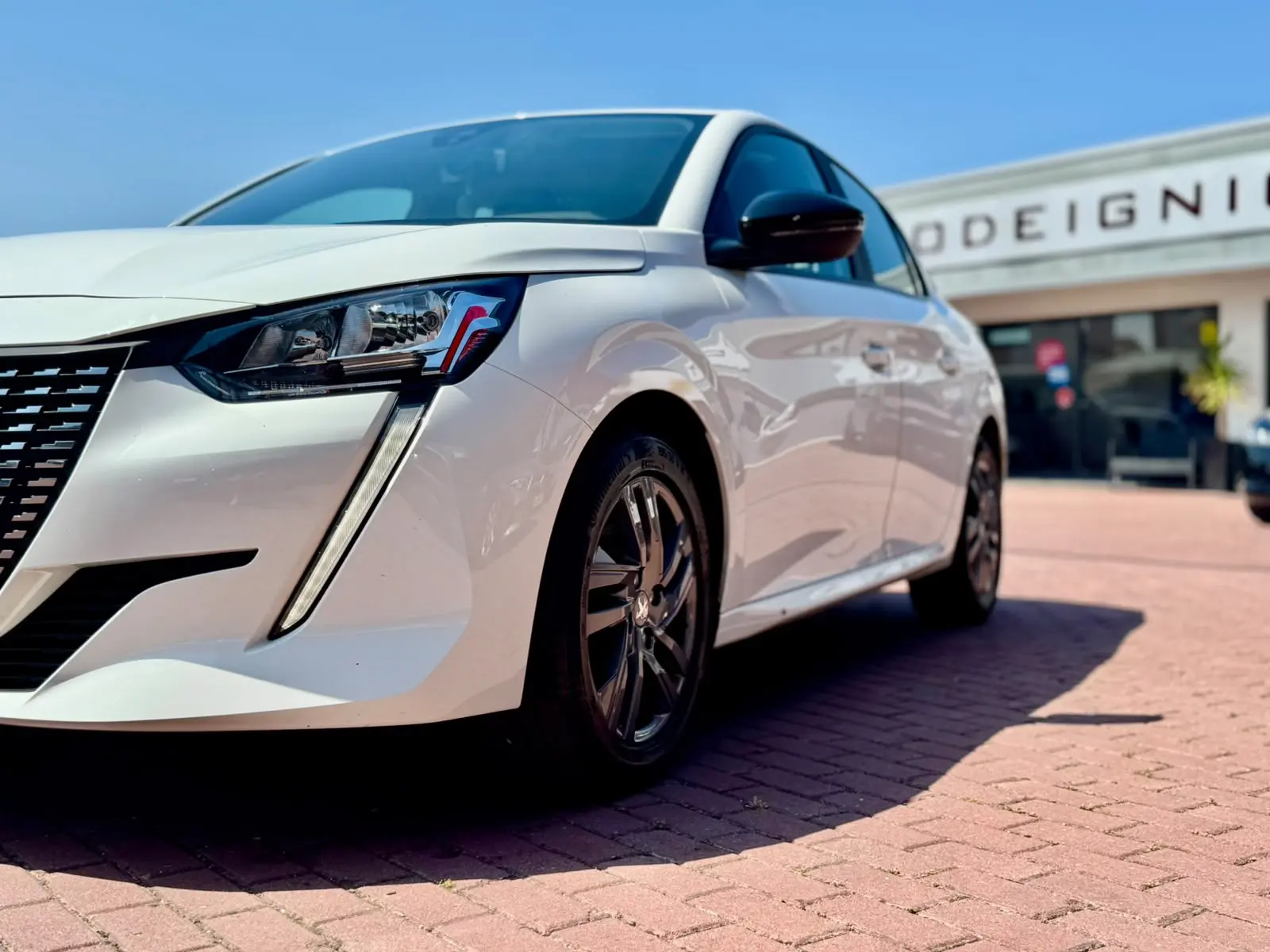 Peugeot 208 1.2 PureTech Active Pack 8