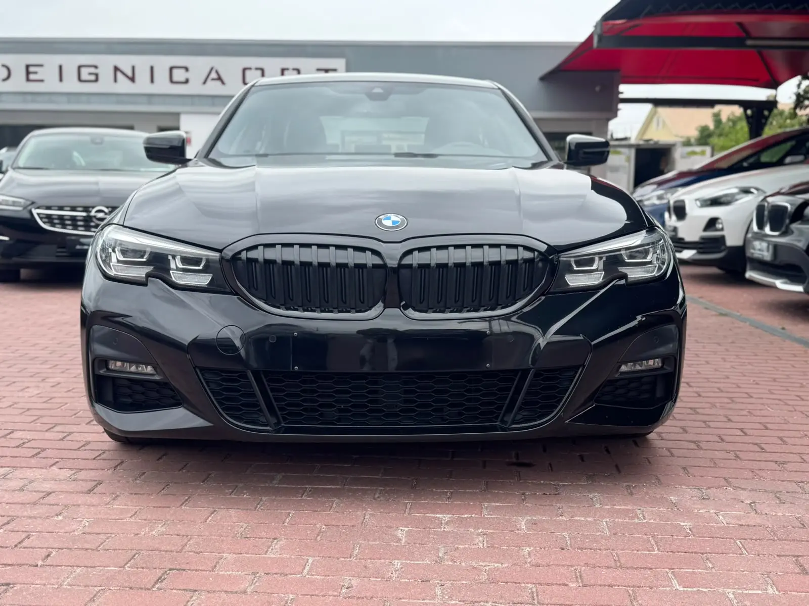 BMW 318 d Pack M 4