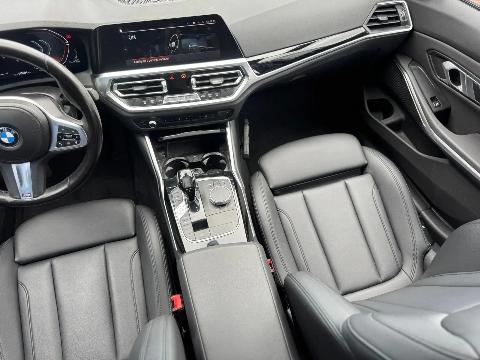 BMW 316 d Pack M Auto 10