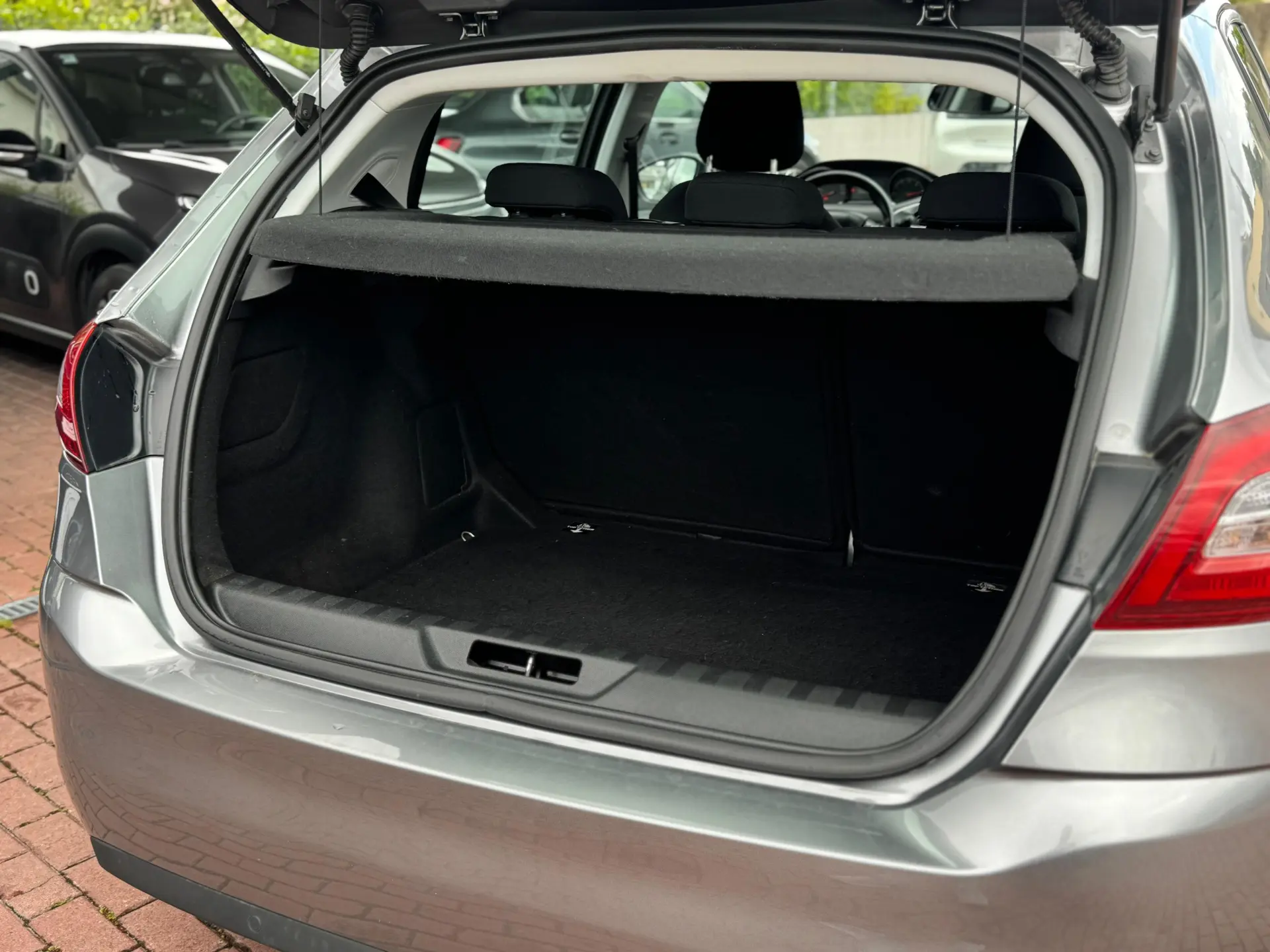 Peugeot 308 1.6 BlueHDi Allure 8