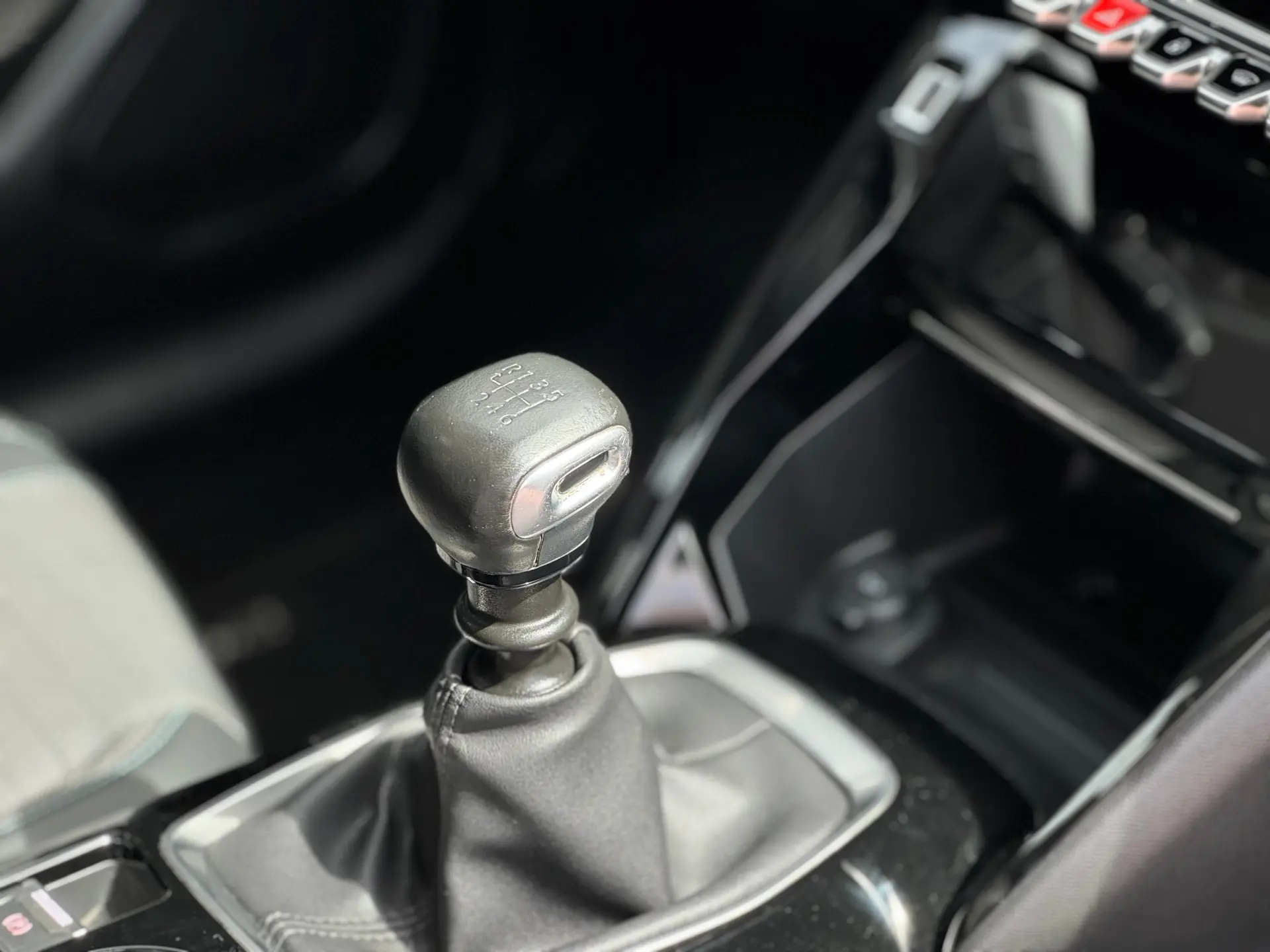 Peugeot 208 1.5 BlueHDi Allure Pack 22