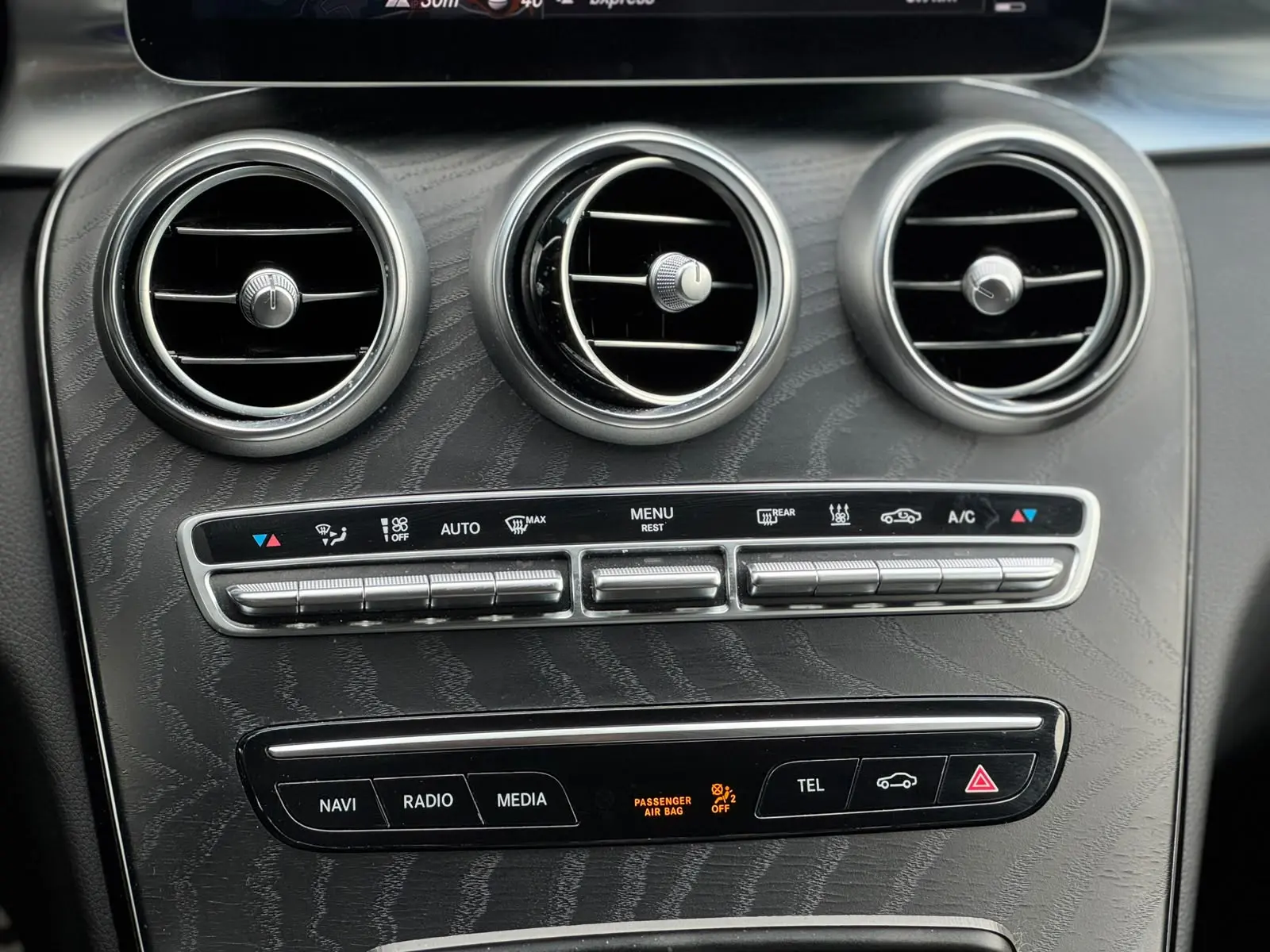 Mercedes-Benz C 300 de T 9G-TRONIC Night Edition 25