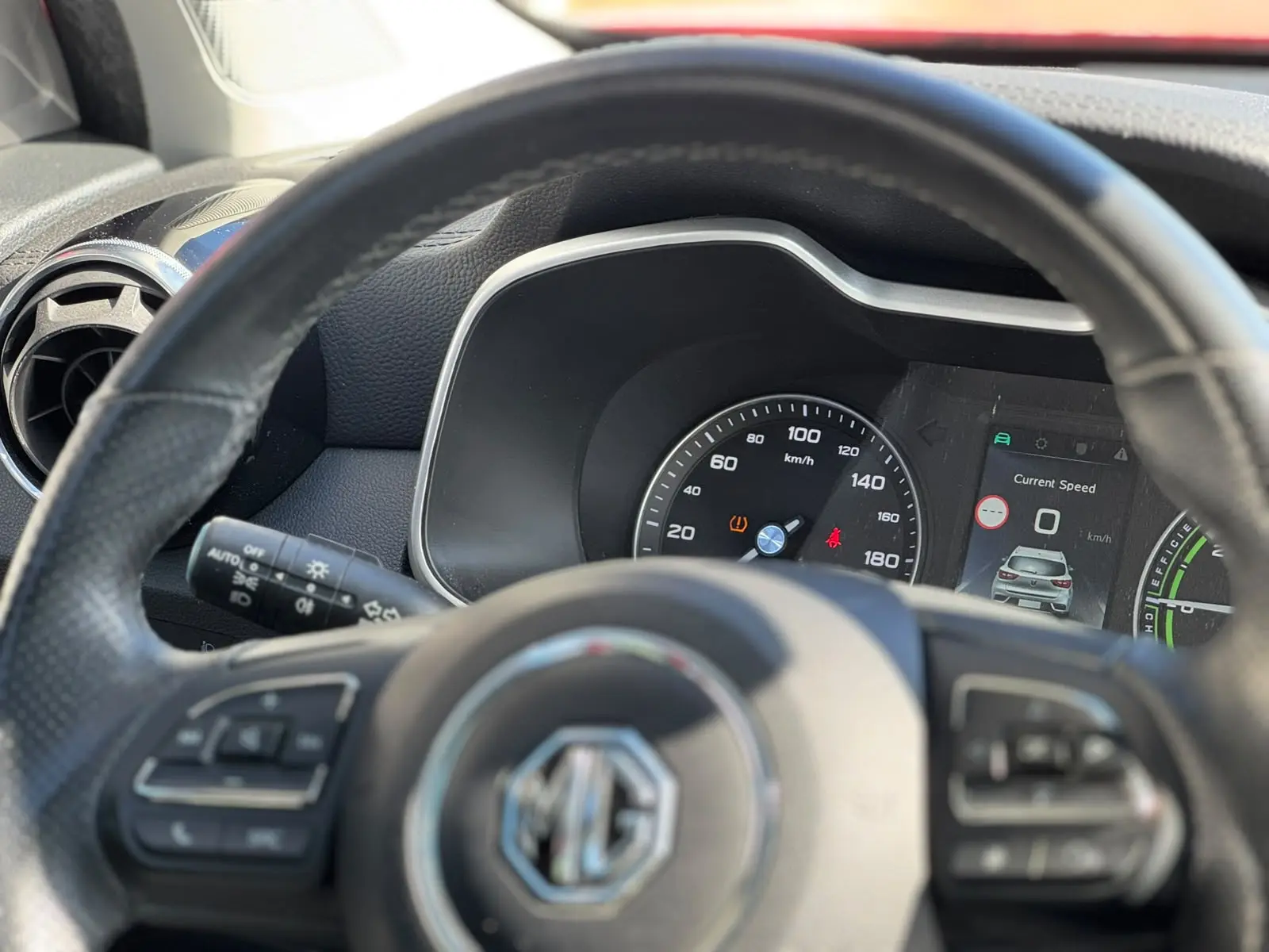 MG ZS Ev Luxury 20