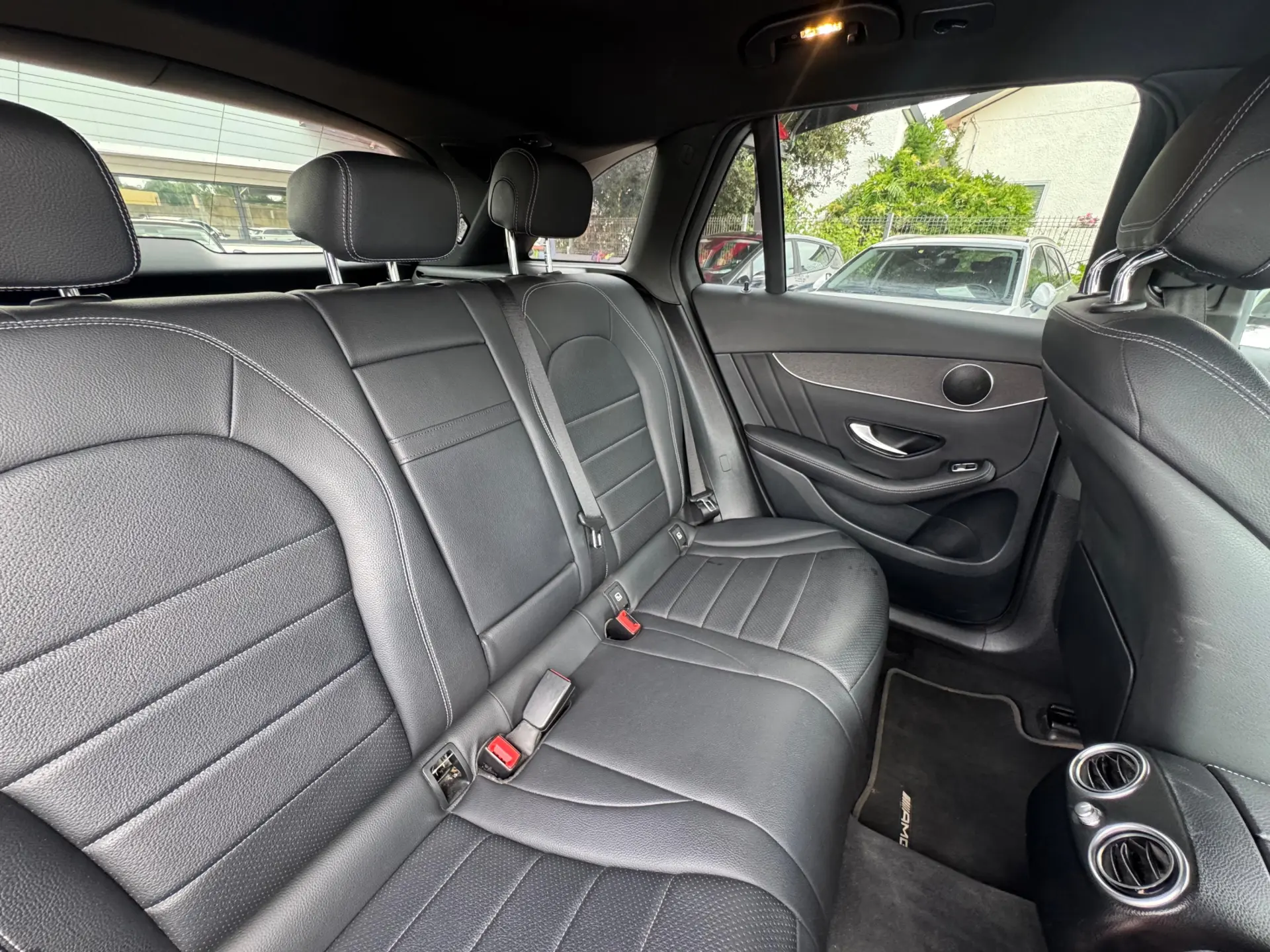 Mercedes-Benz GLC 300 de Coupe 4Matic 9G-TRONIC AMG Line 26