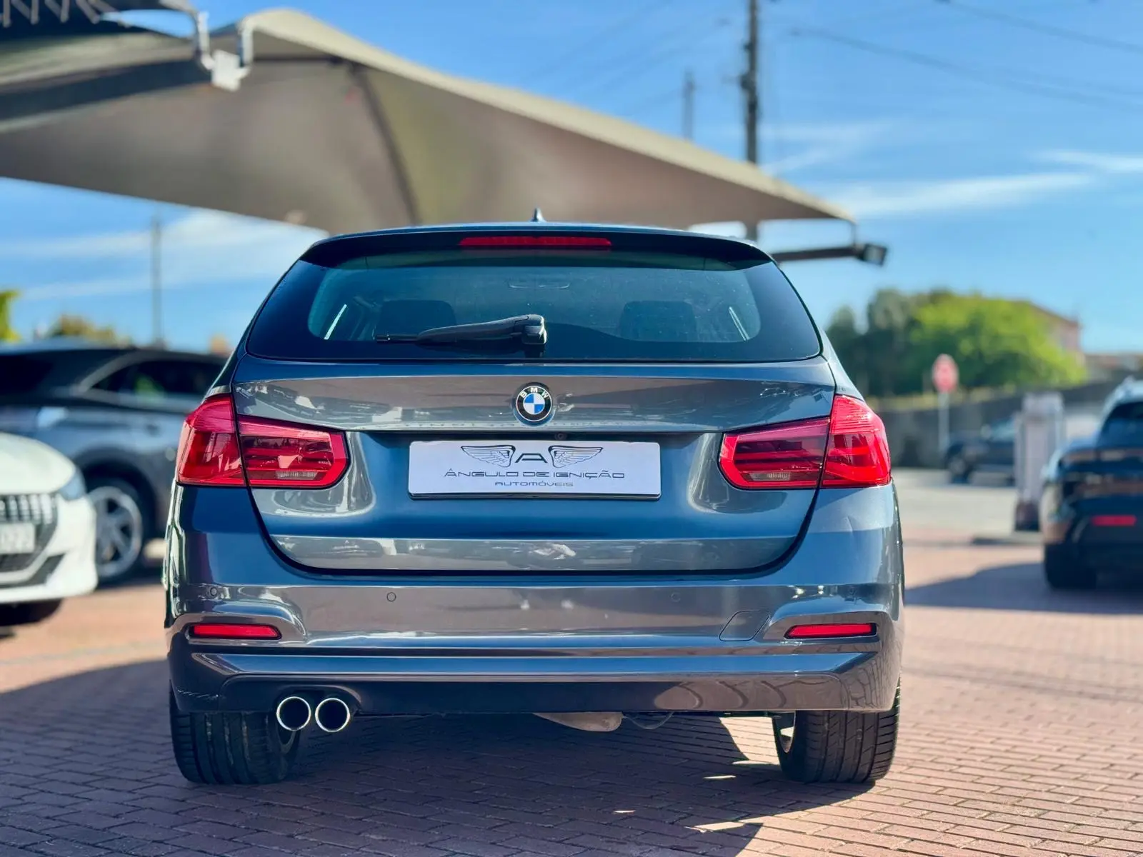BMW 320 d xDrive Auto 11