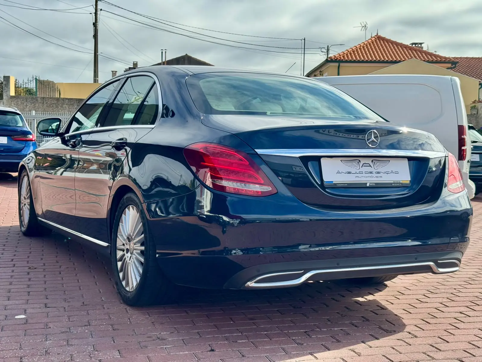 Mercedes-Benz C 220 (BlueTEC) d BlueEFFICIENCY Edition 7G-TRONIC Avantgarde 13