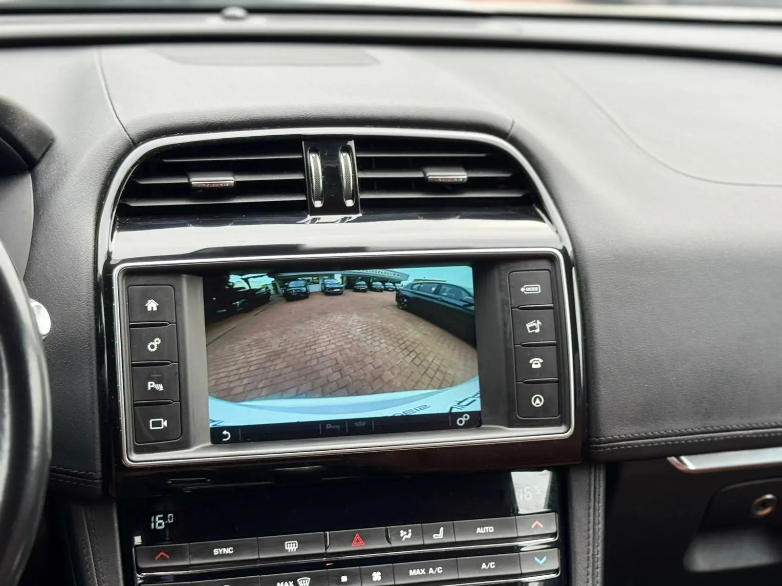Jaguar F-Pace 20d R-Sport 22