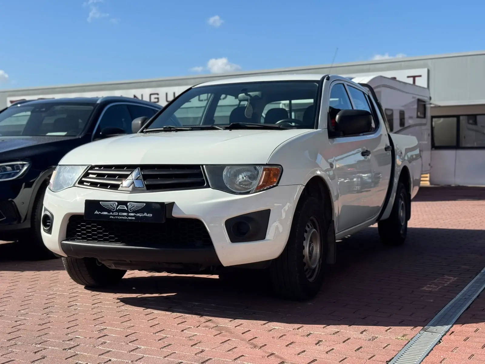 Mitsubishi L200 2.5 DI-D CD In.AC Low Rider 2WD 2