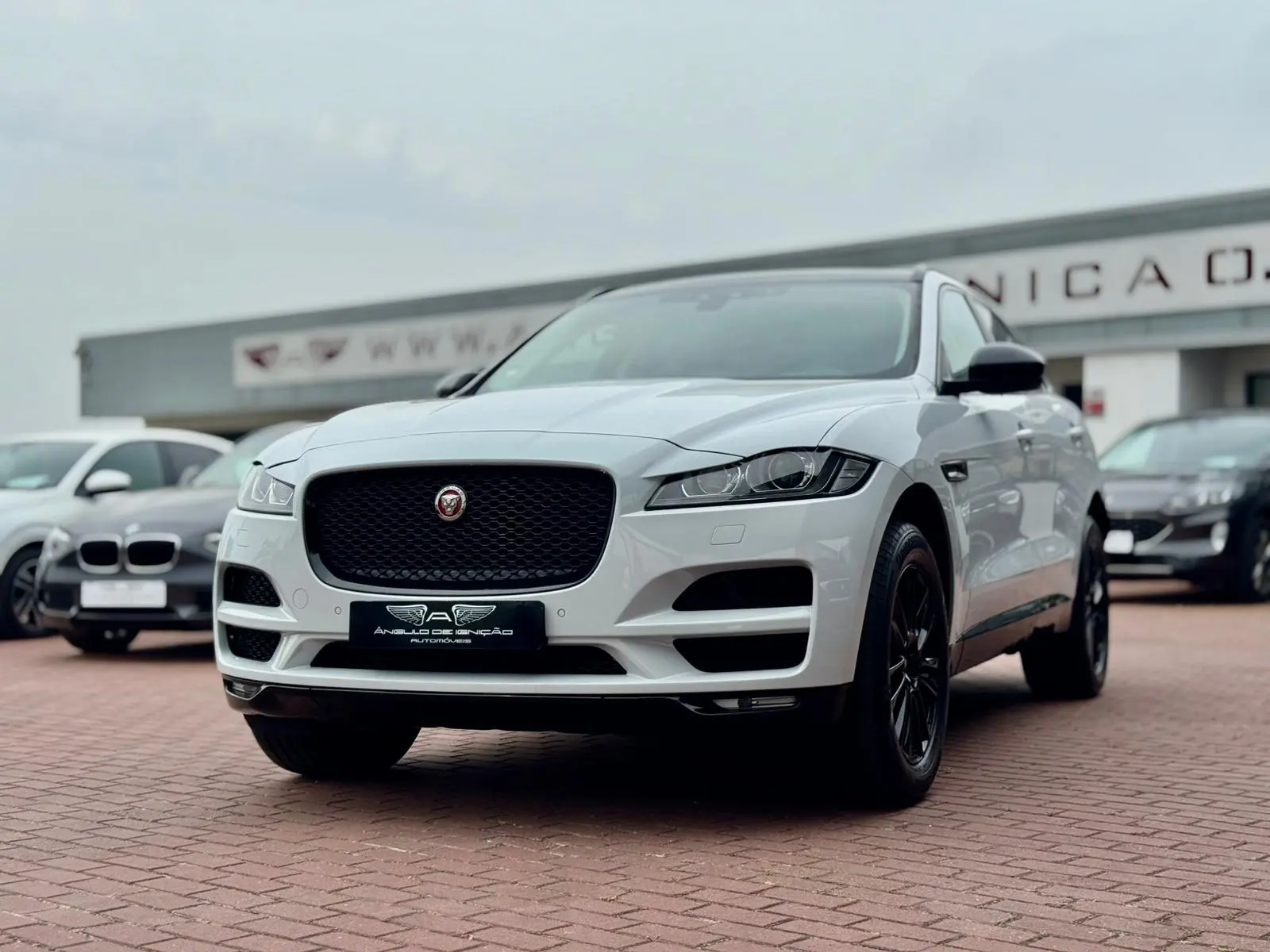 Jaguar F-Pace 20d R-Sport 5