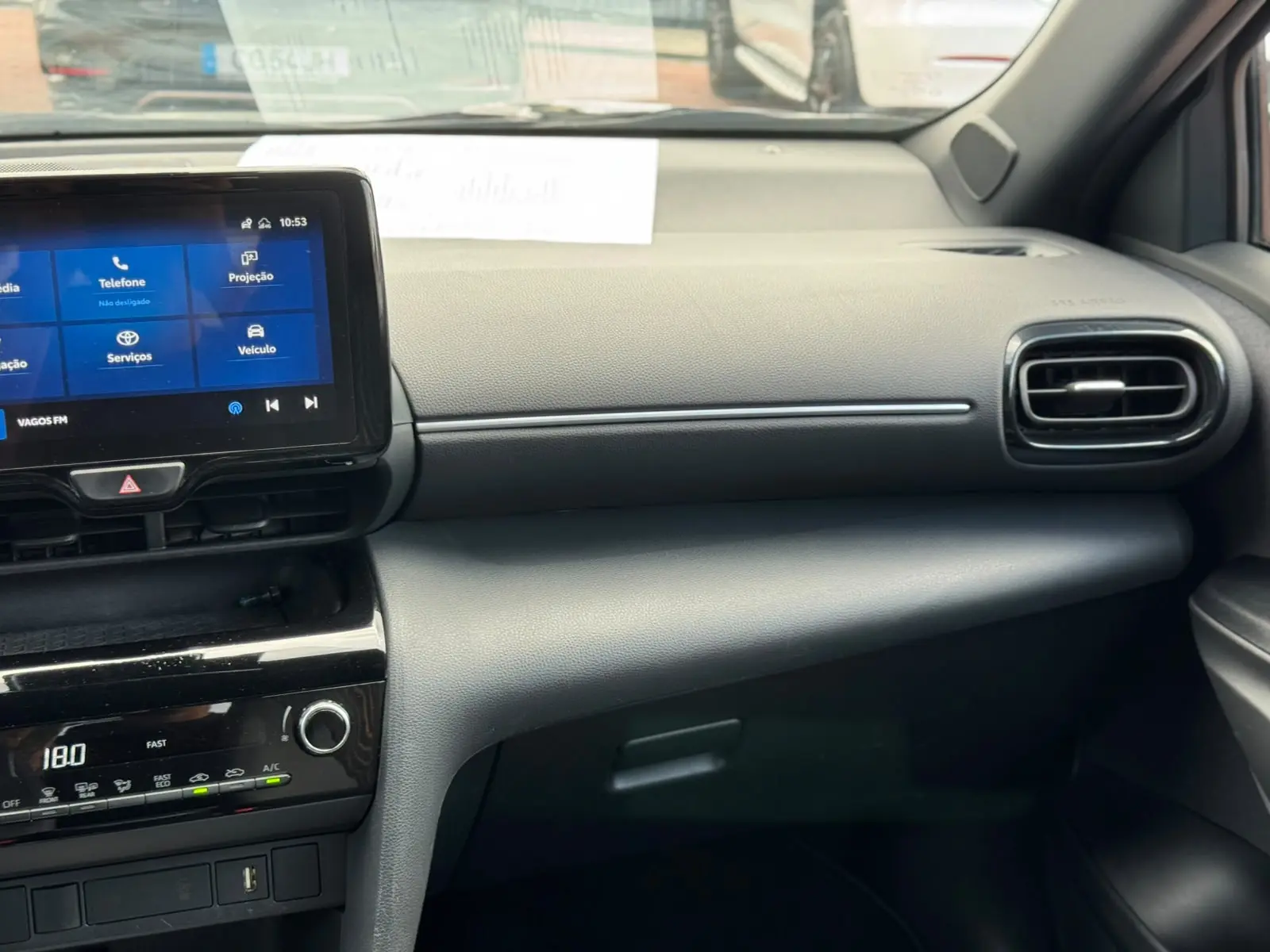 Toyota Yaris Cross 1.5 HDF Comfort 22