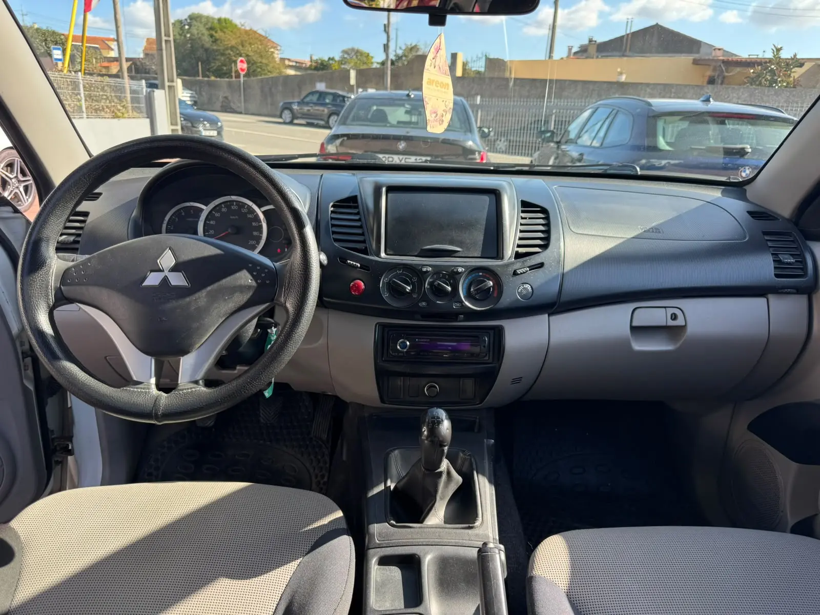 Mitsubishi L200 2.5 DI-D CD In.AC Low Rider 2WD 15