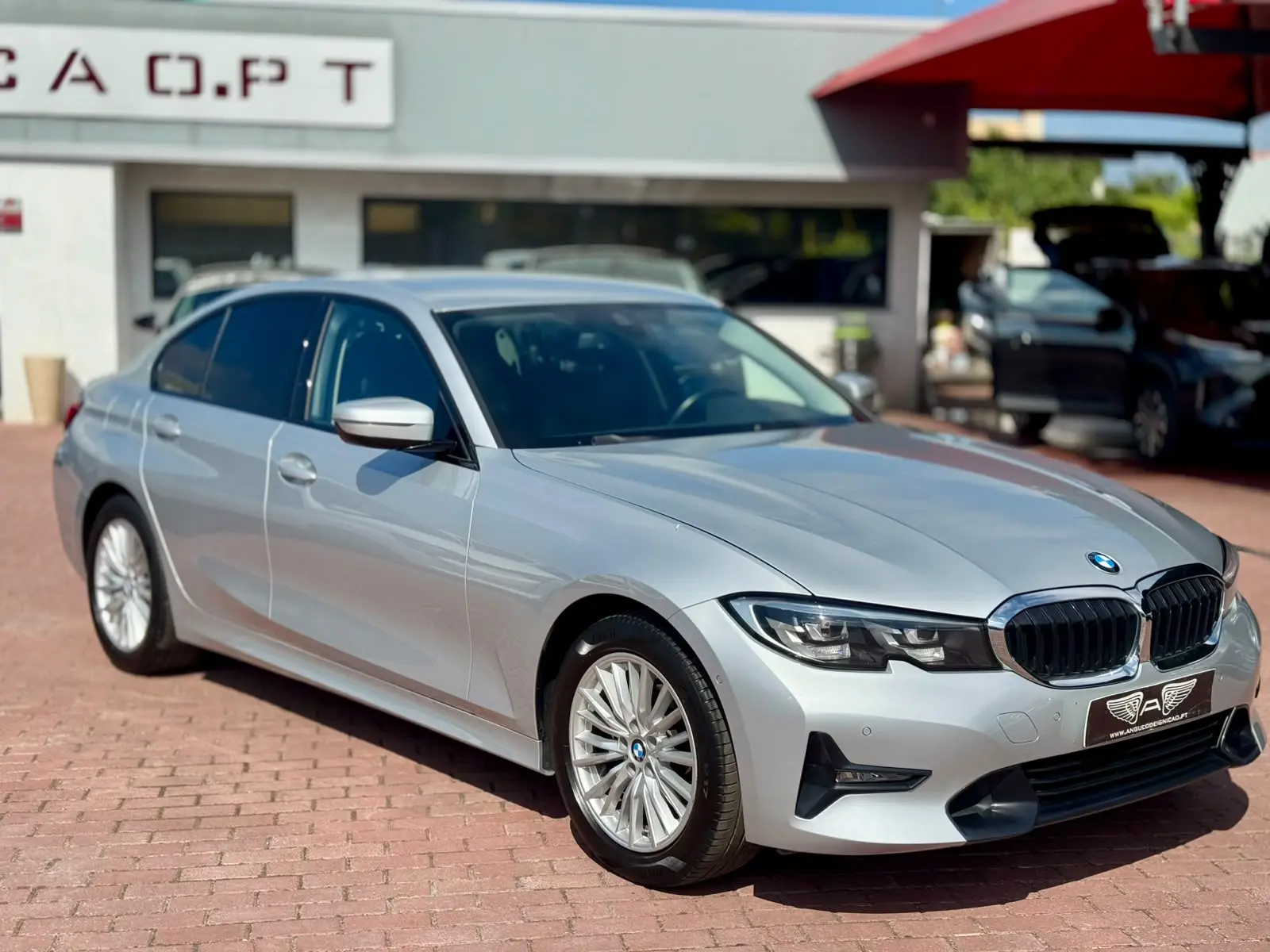 BMW 318 d Line Luxury 6