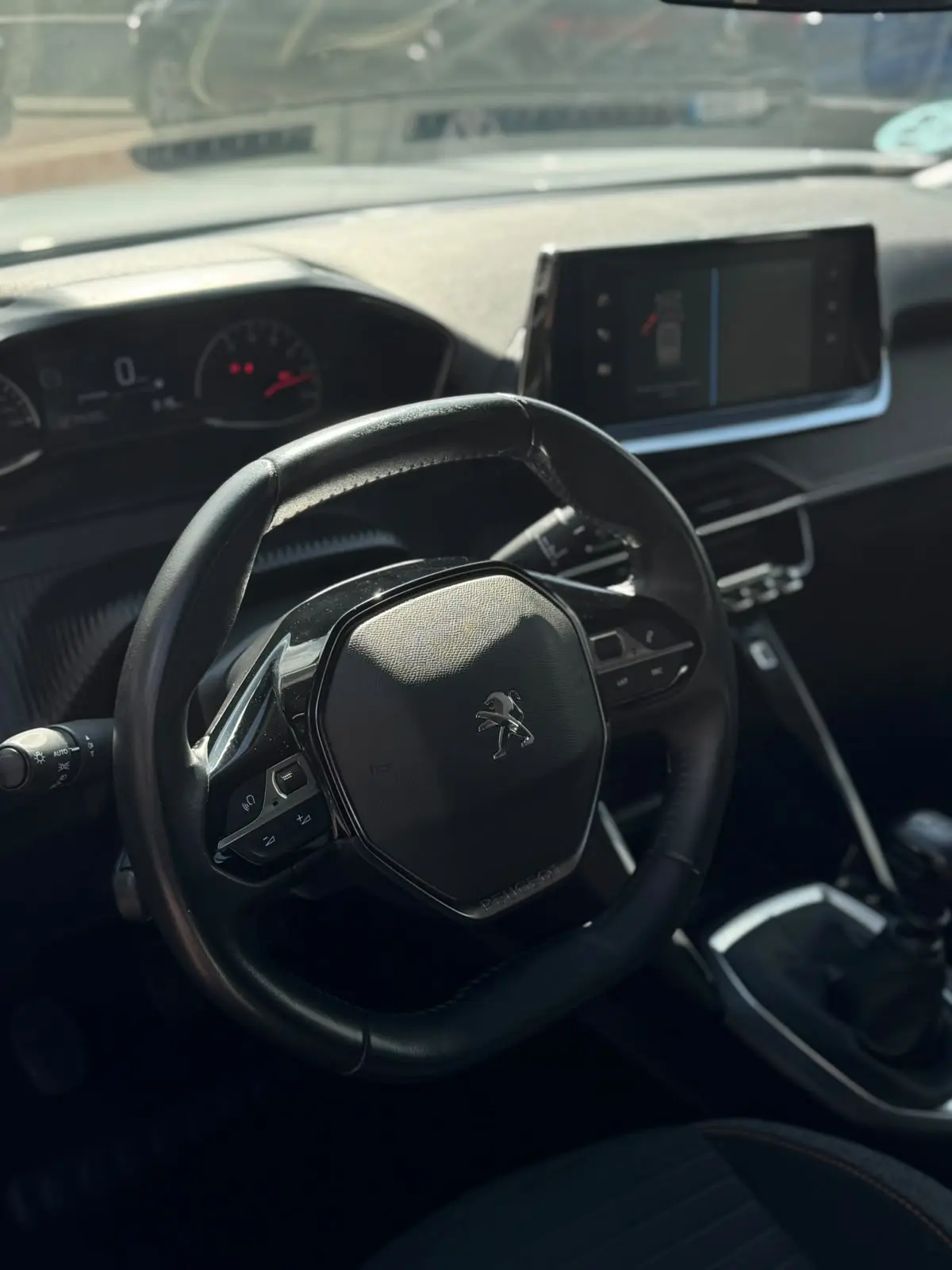 Peugeot 2008 1.5 BlueHDi Active Pack 14