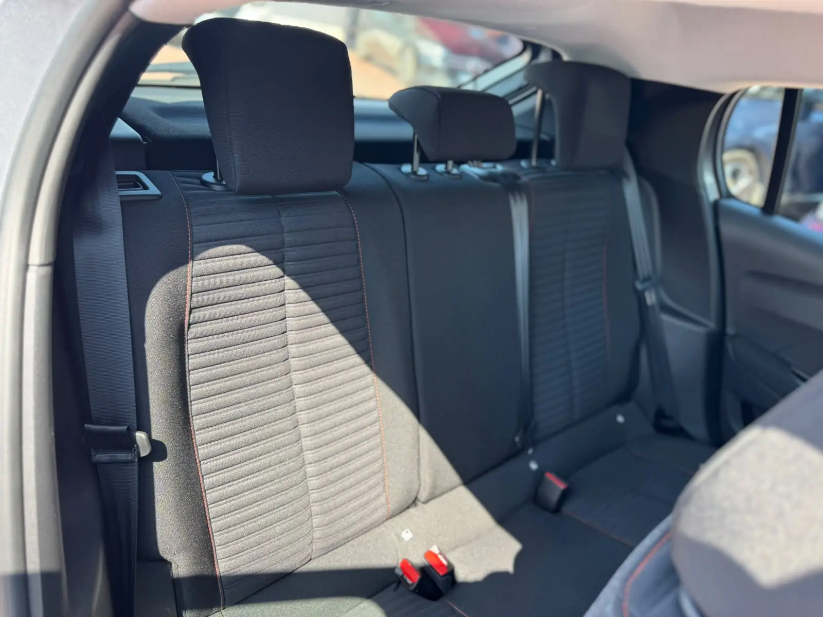 Peugeot e-208 50 kWh Active Pack 23