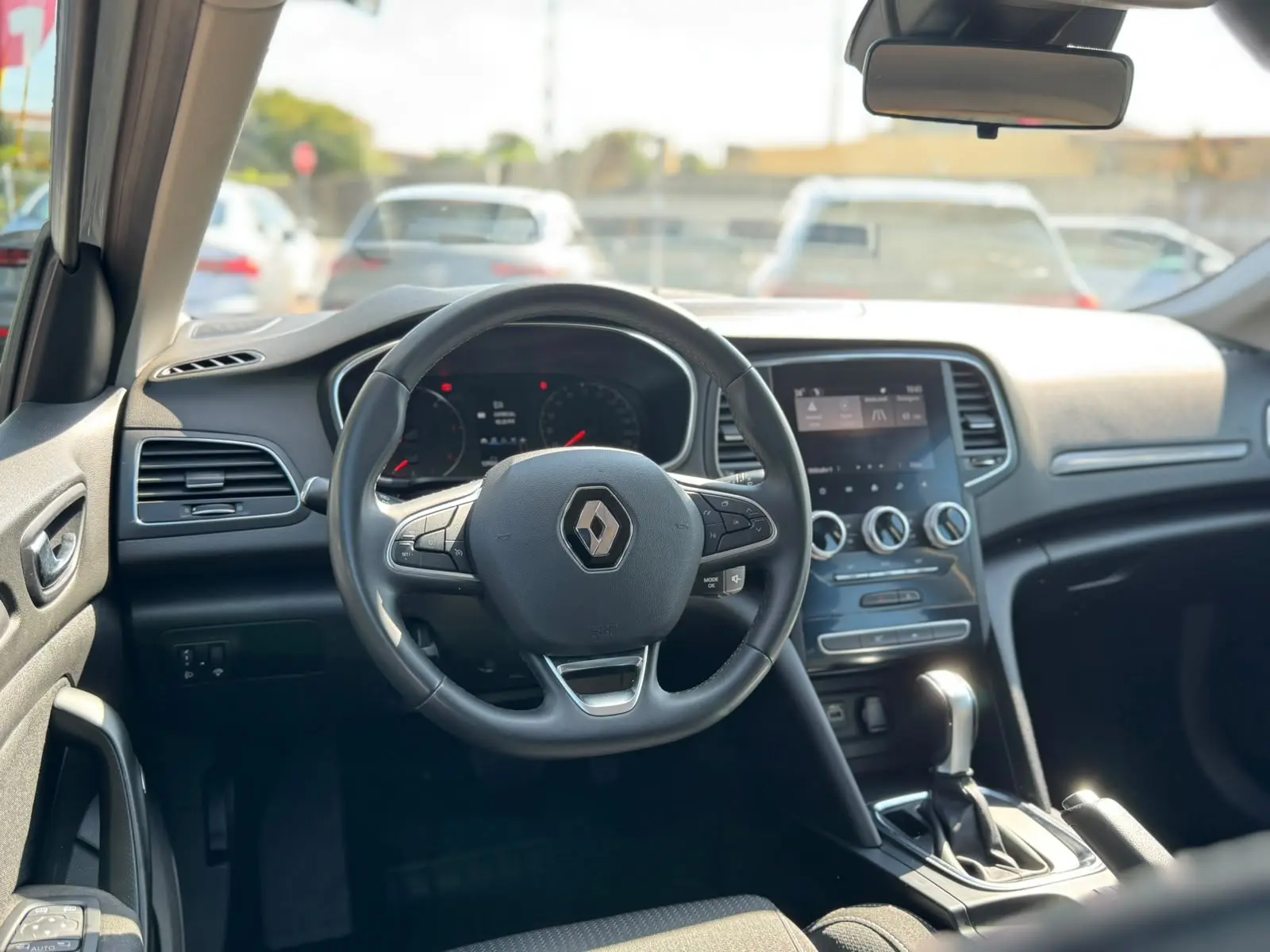 Renault Mégane BLUE dCi 115 EDC BUSINESS EDITION 15