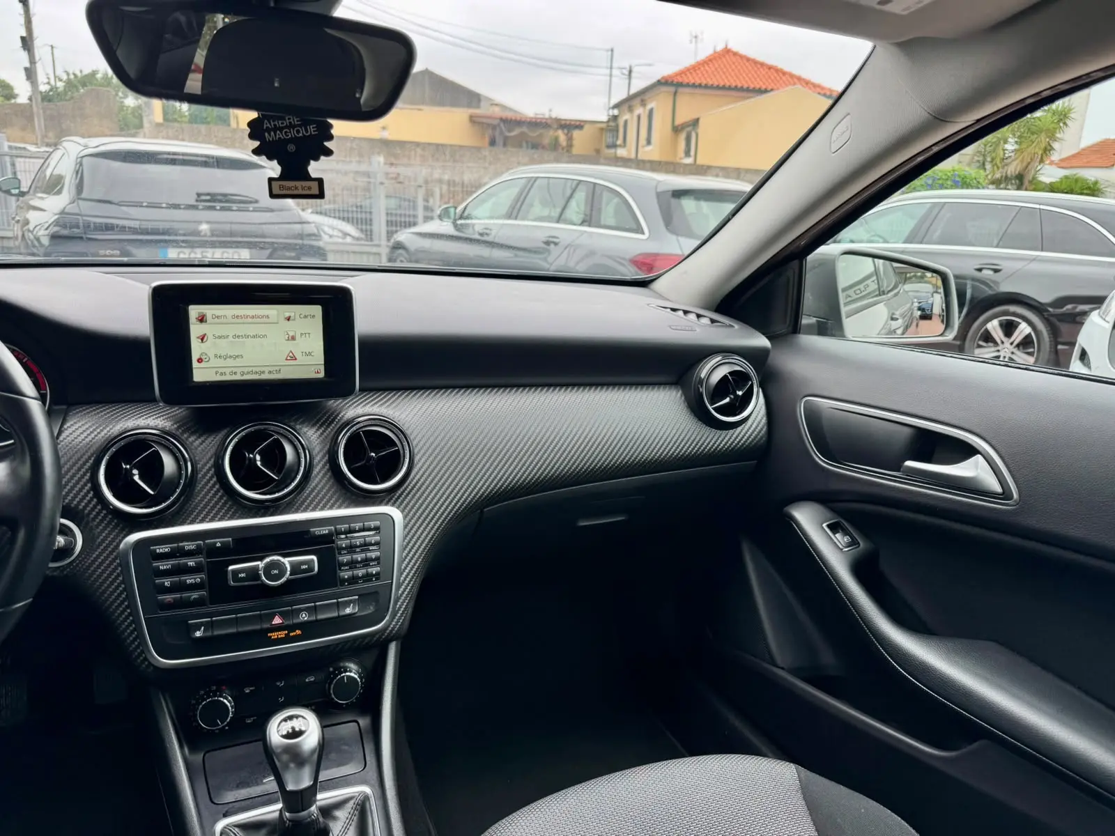 Mercedes-Benz GLA 180 d Style 21
