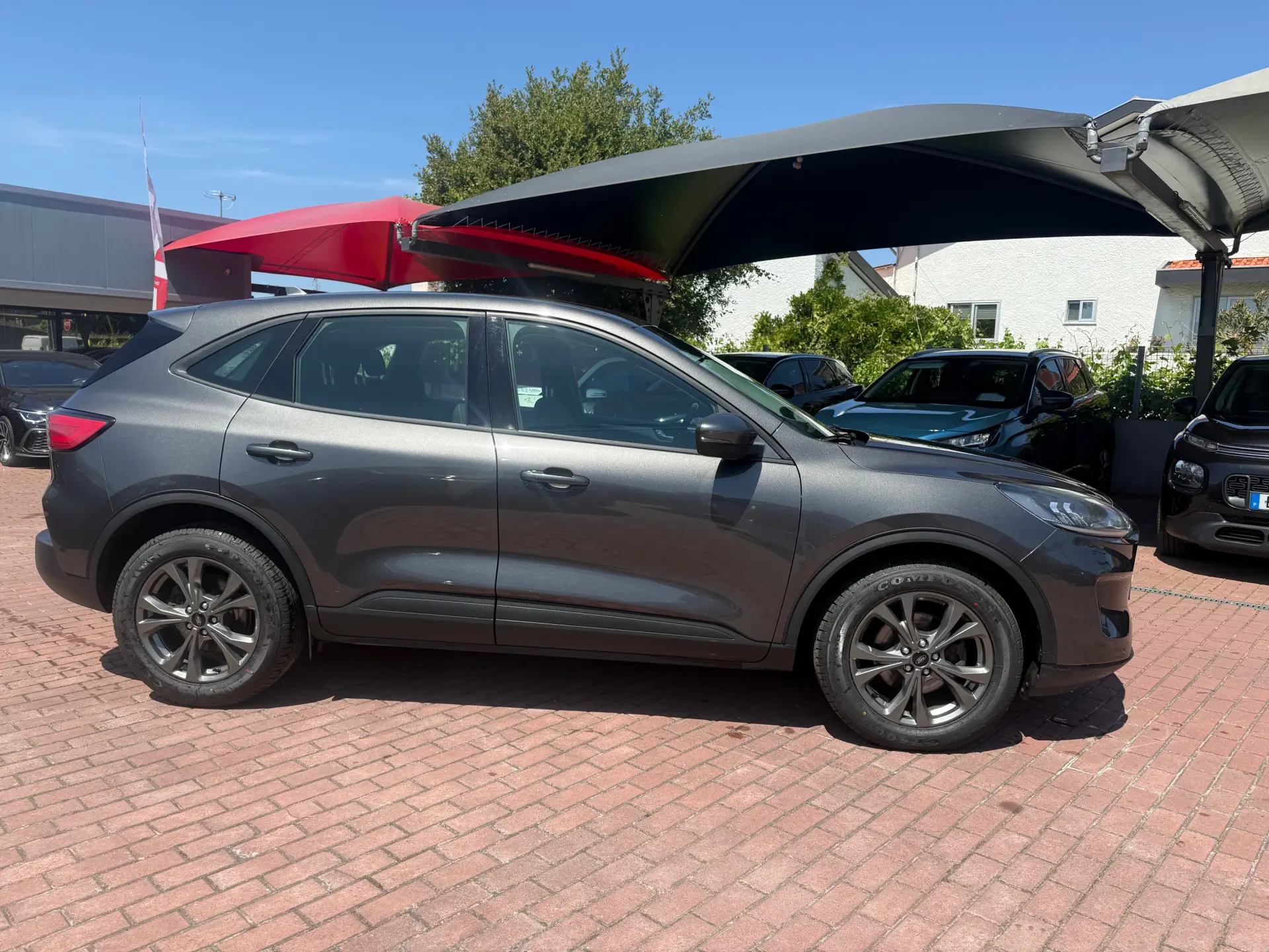 Ford Kuga 1.5 TDCi EcoBlue Titanium Aut. 4