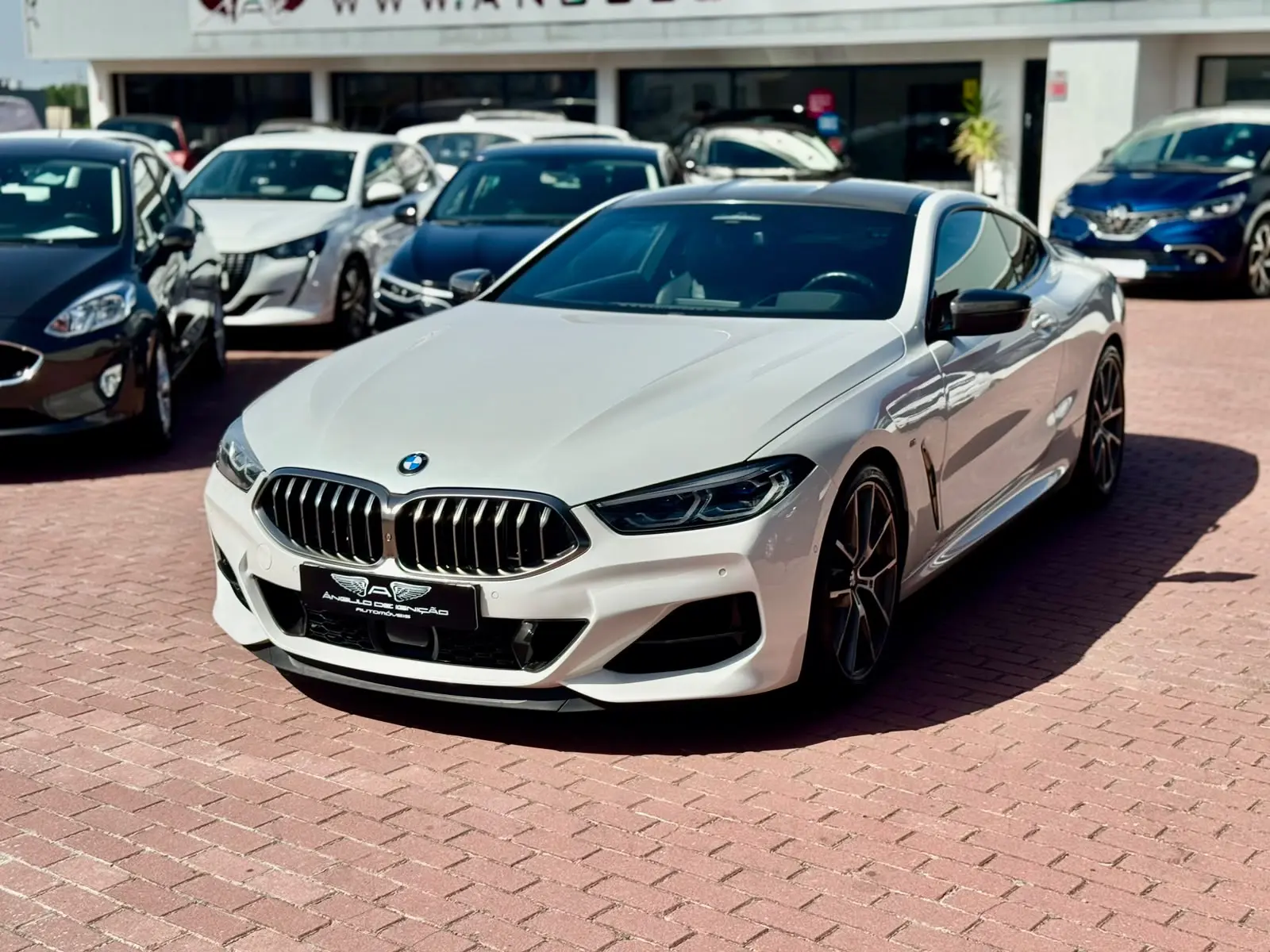 BMW M850i xDrive 3