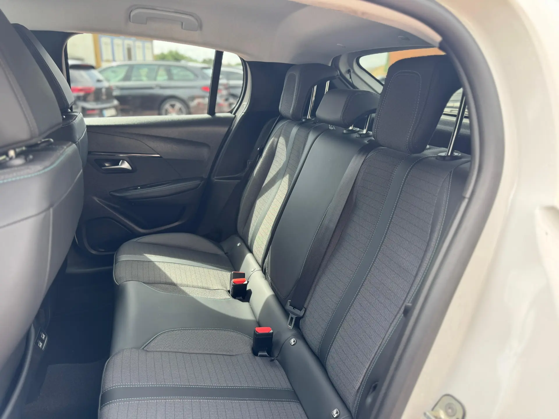 Peugeot 208 1.5 BlueHDi Allure Pack 20