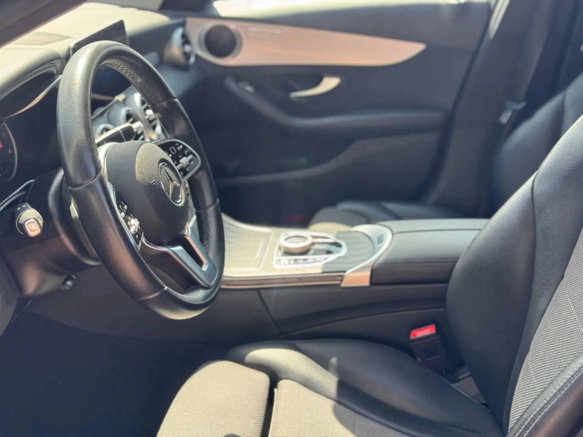 Mercedes-Benz C 300 de T 9G-TRONIC Avantgarde 11