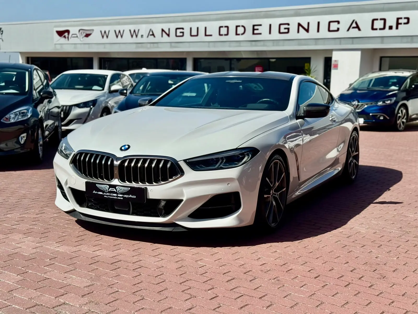 BMW M850i xDrive 2