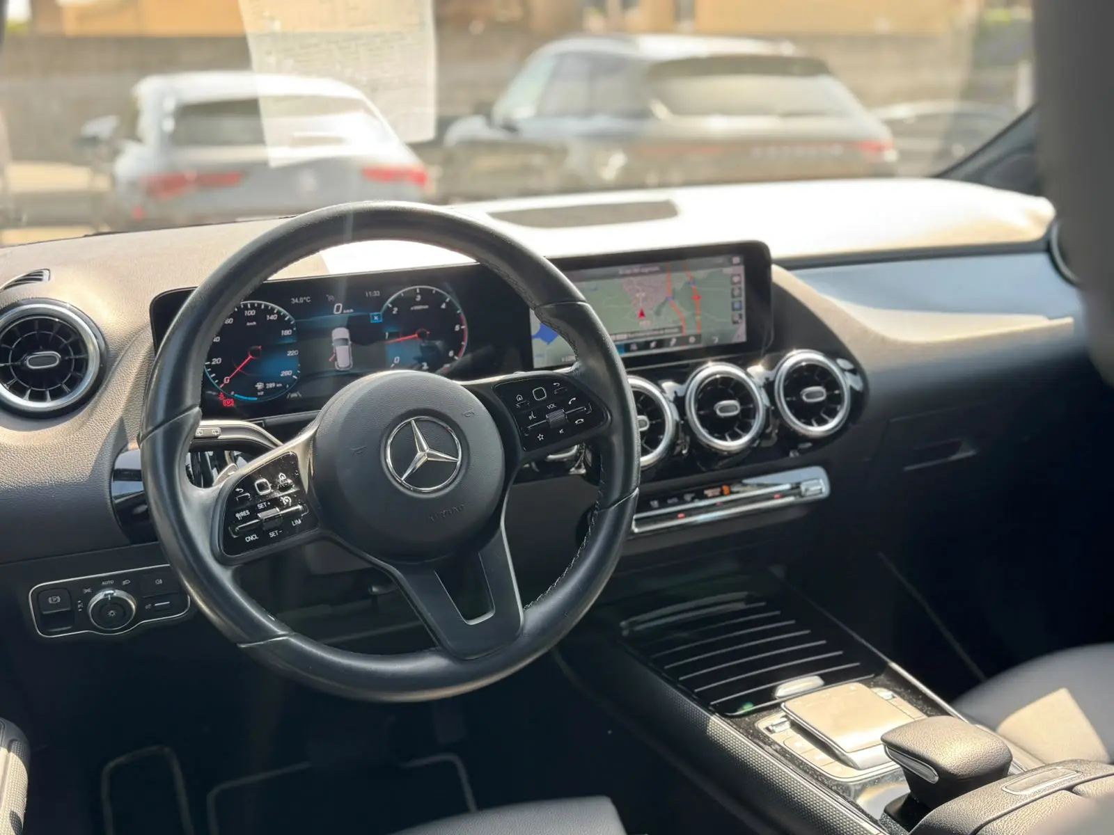 Mercedes-Benz GLA 200 d 4Matic 8G-DCT Special Edition 14
